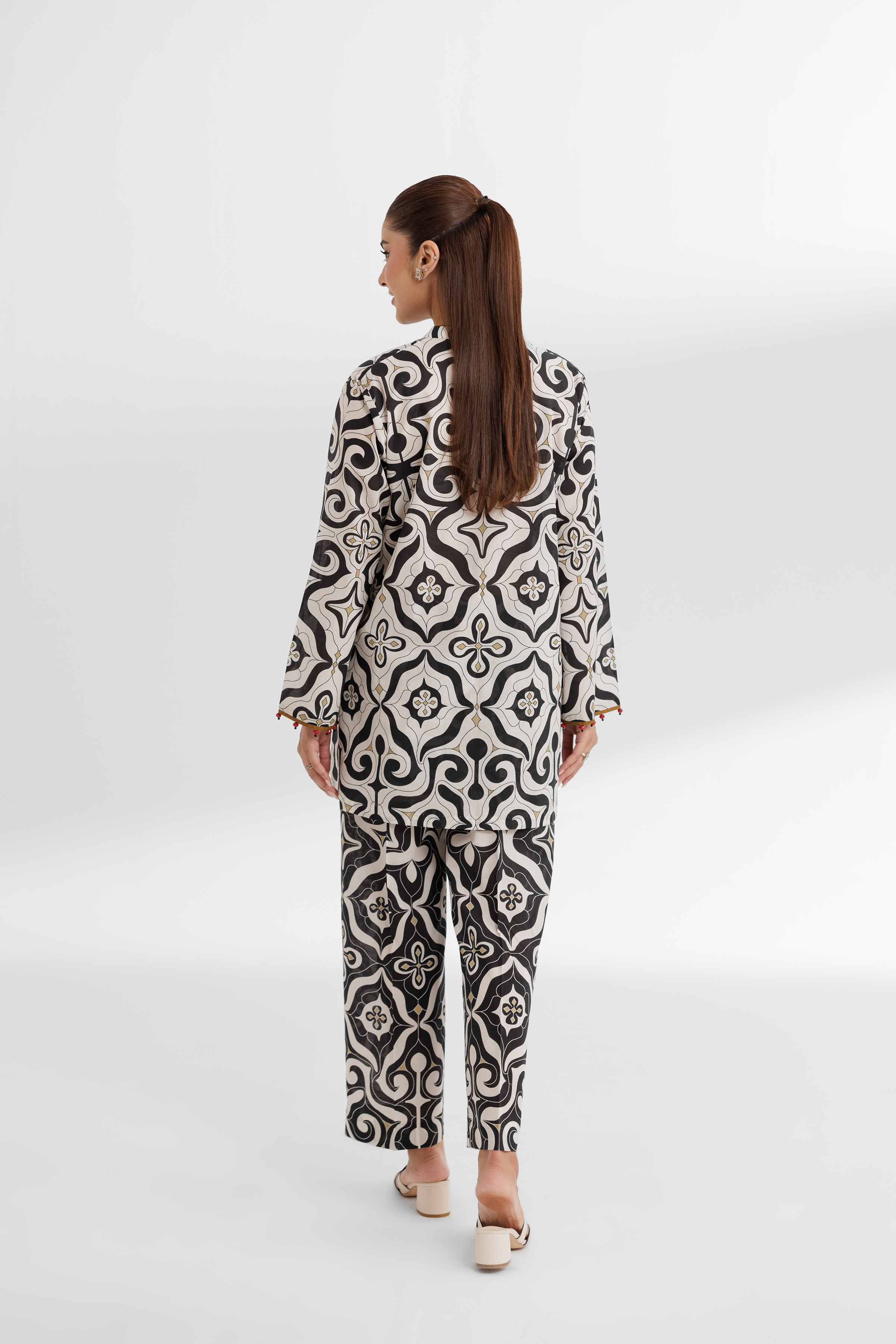 2 Piece - Printed Suit - 42502169 for Women - Unstitched Collection | Nishat | Shop Online