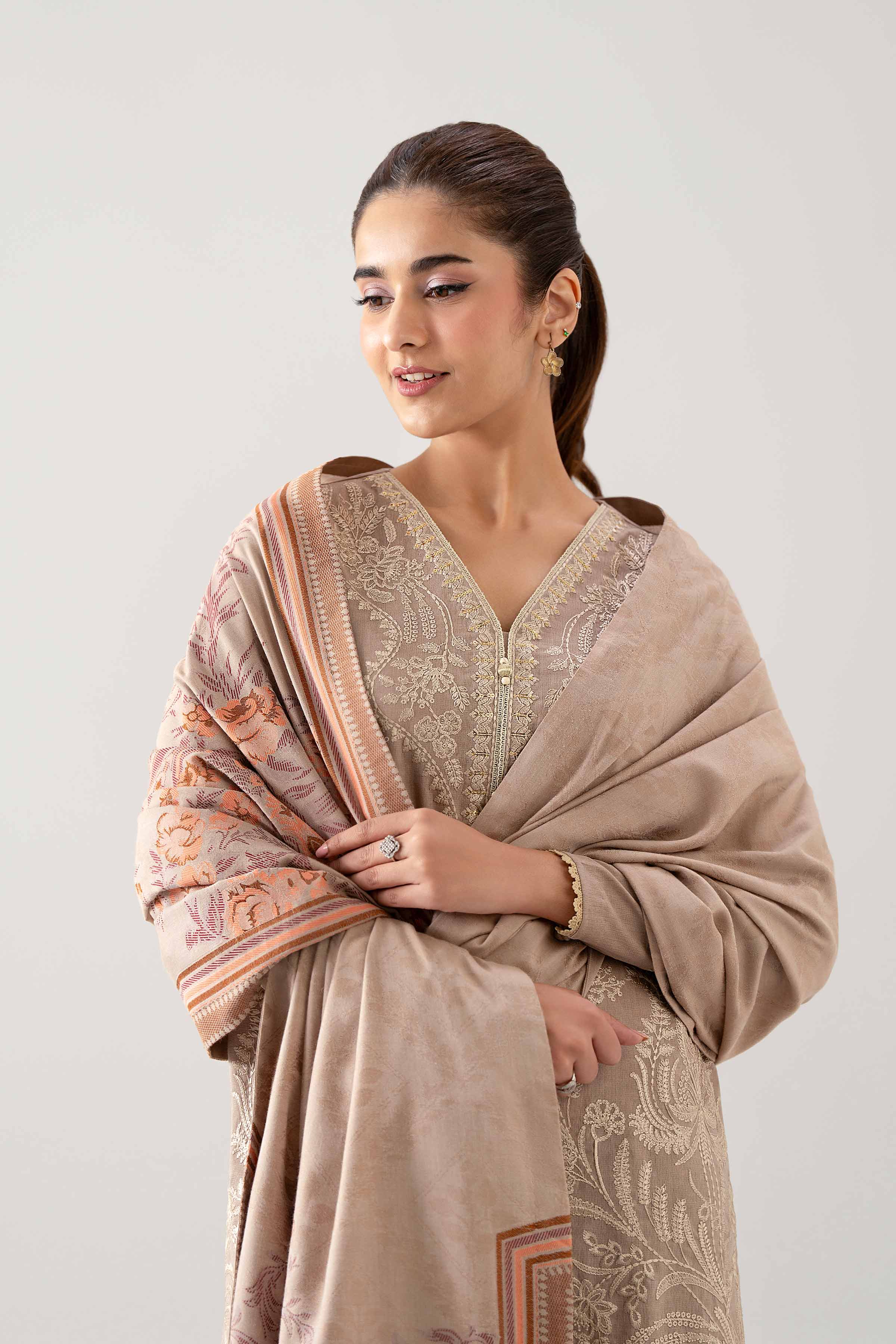 3 Piece - Embroidered Suit - 42503573