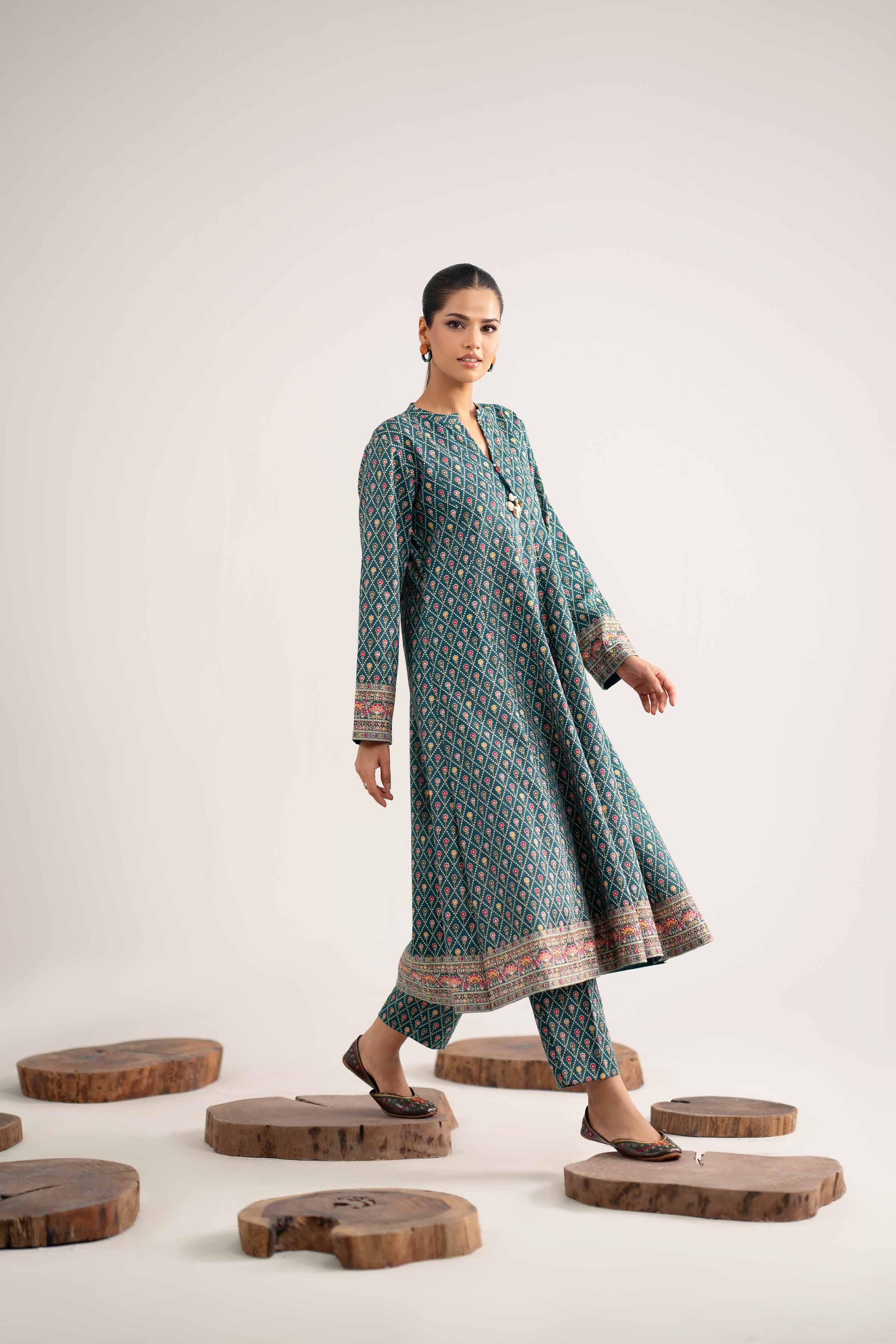 1 Piece - Digital Printed Loose Fabric - 42503976 for Women - Freedom To Buy Collection | Nishat | Shop Online