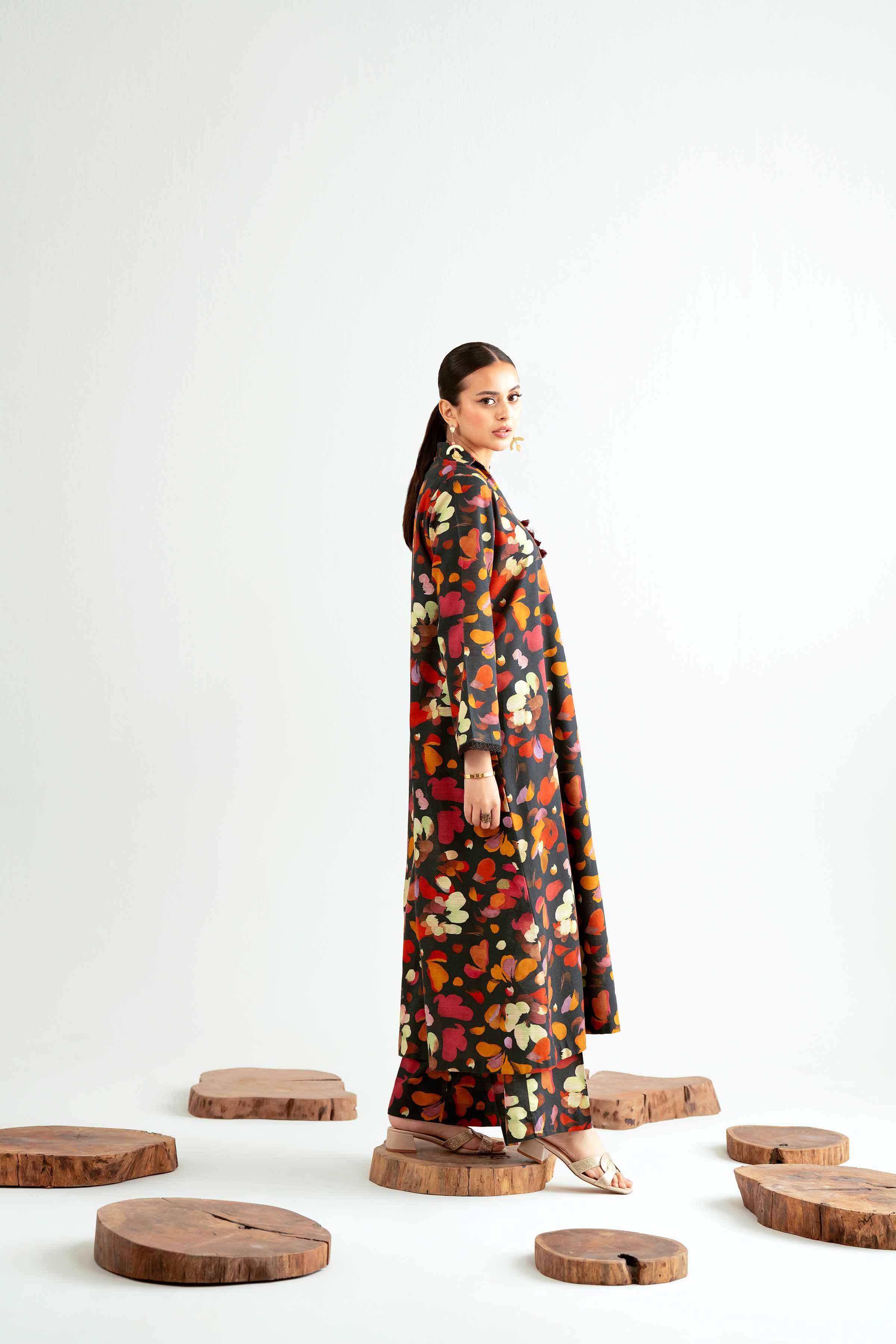 1 Piece - Digital Printed Loose Fabric - 42503984 for Women - Freedom To Buy Collection | Nishat | Shop Online