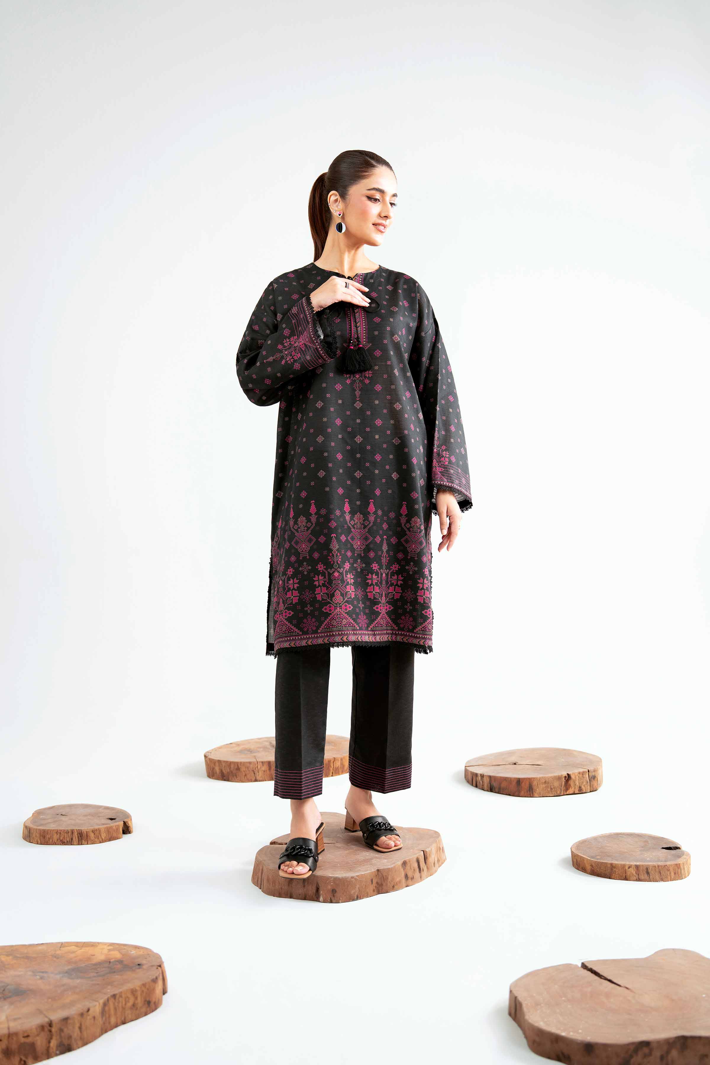 1 Piece - Digital Printed Loose Fabric - 42503985 for Women - Freedom To Buy Collection | Nishat | Shop Online