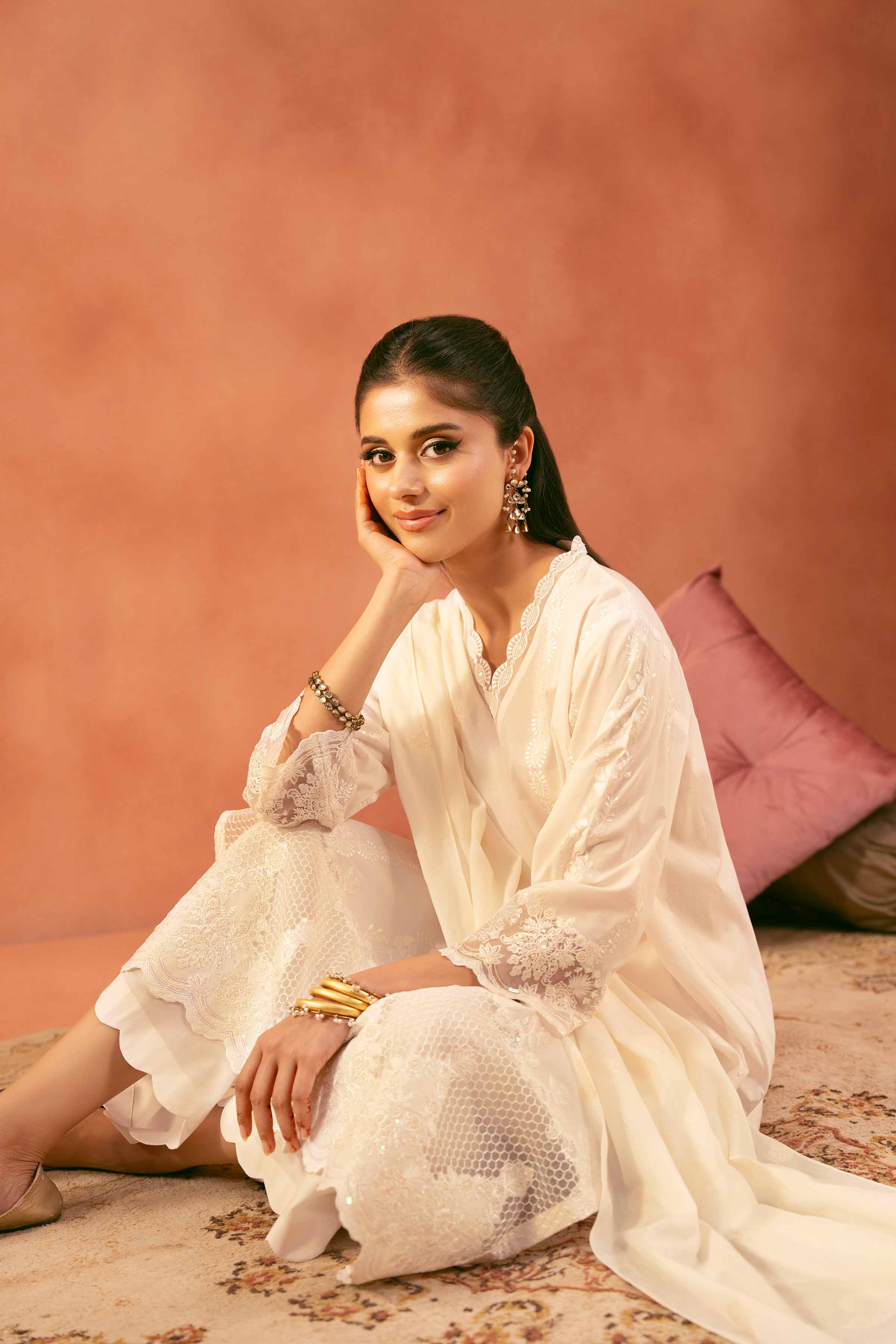 3 Piece - Embroidered Suit - 42519208