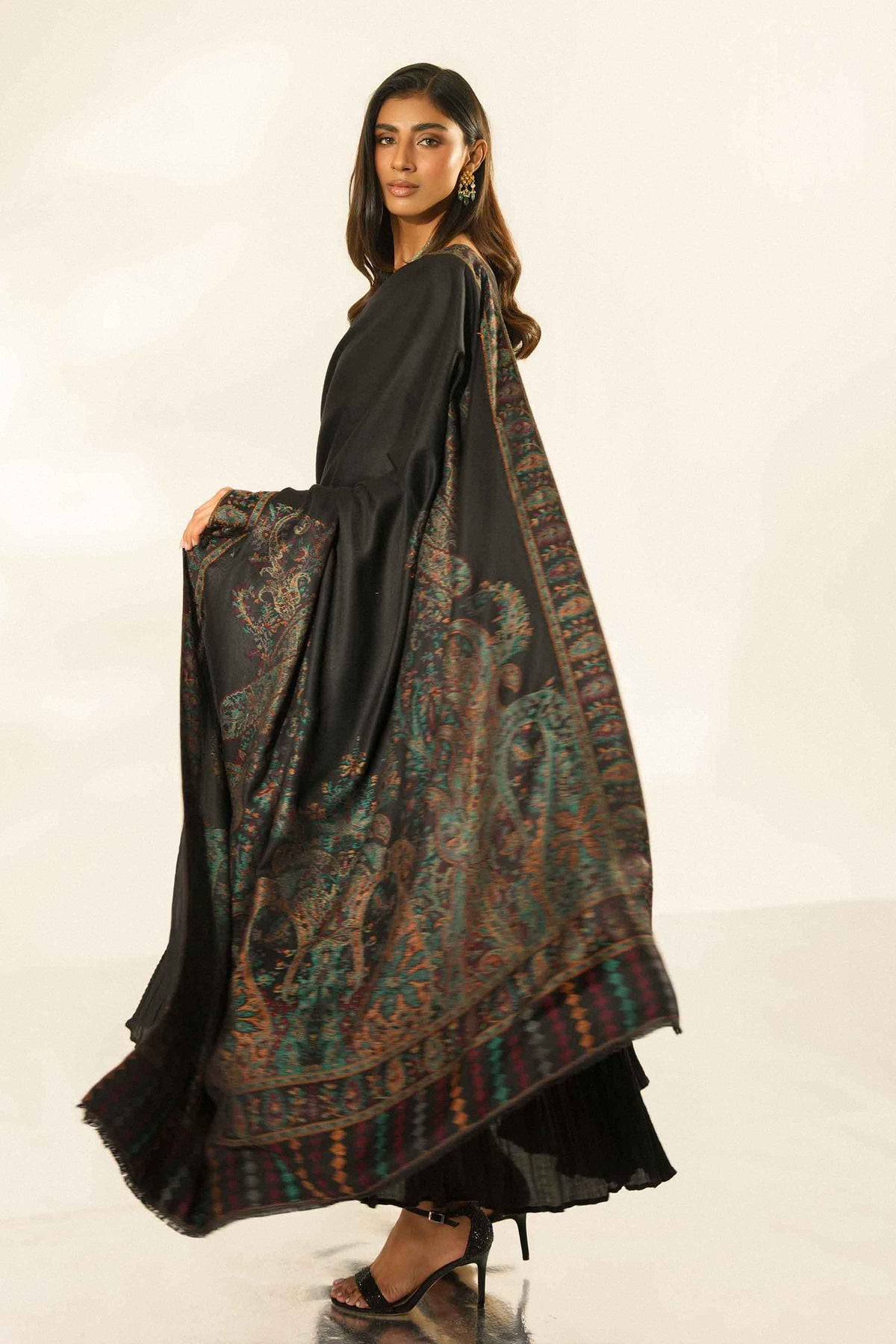 EMBROIDERED SHAWL - 42519482