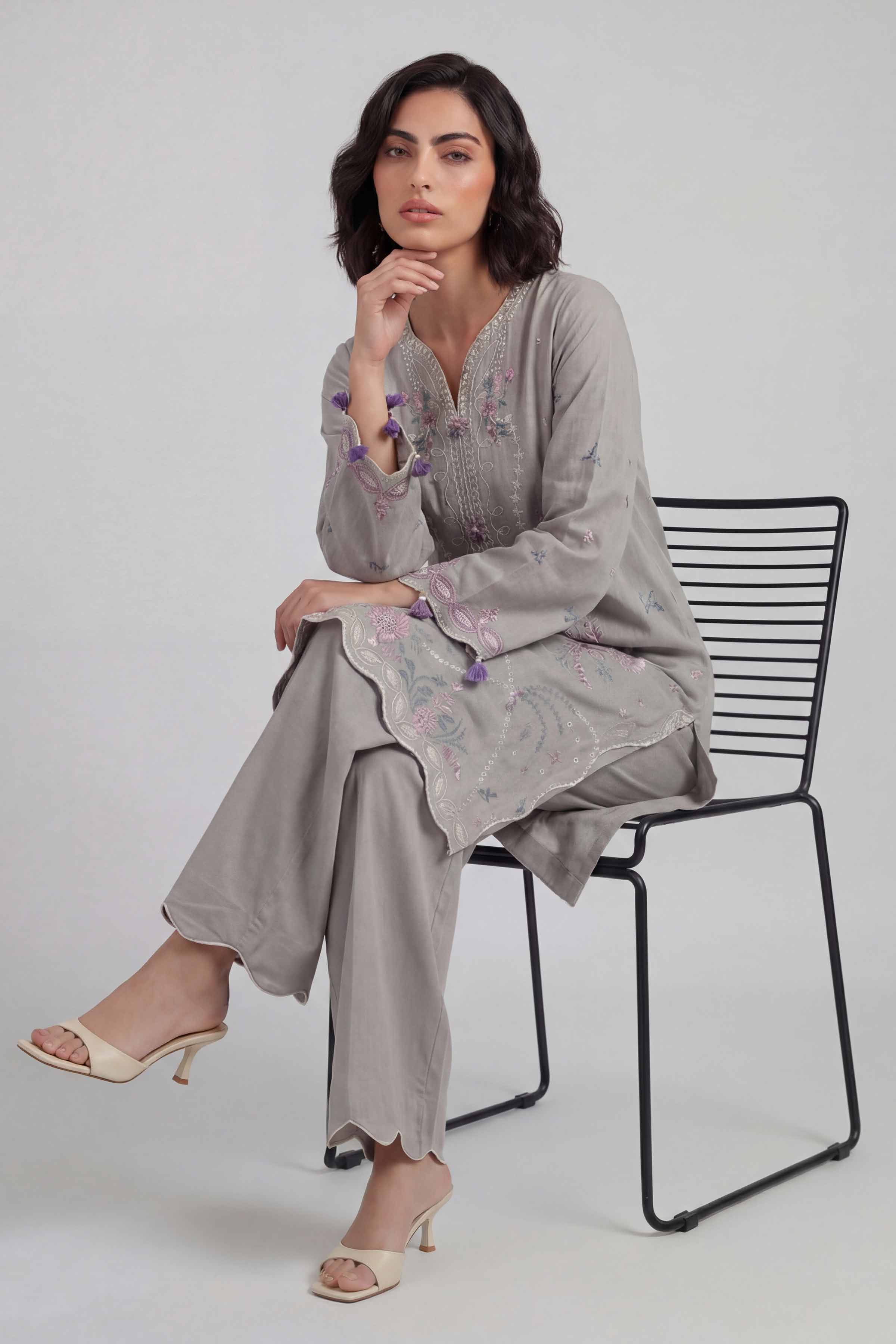 2 Piece - Embroidered Suit - 42601641