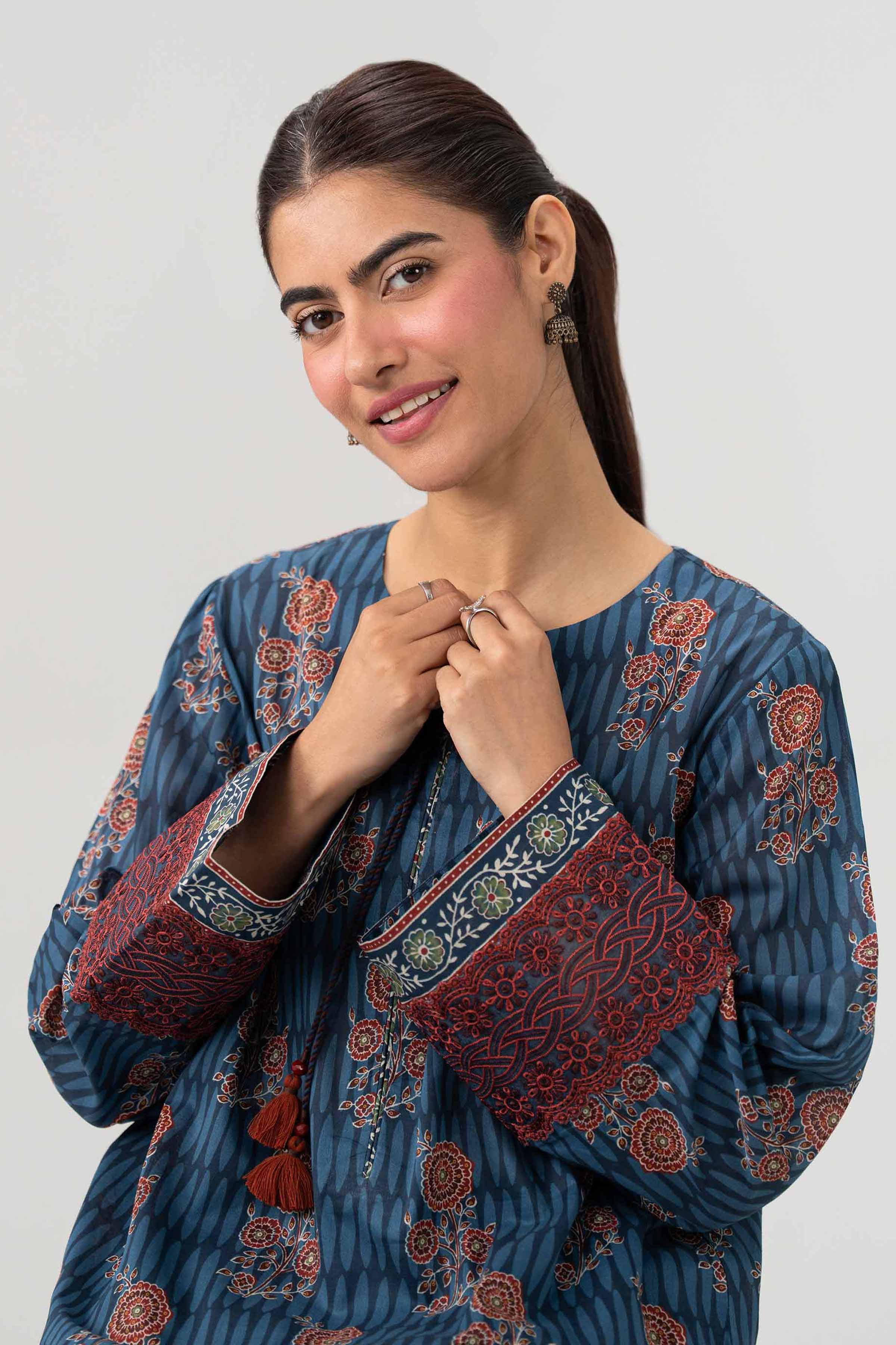 2 Piece - Printed Embroidered Suit - 42602063