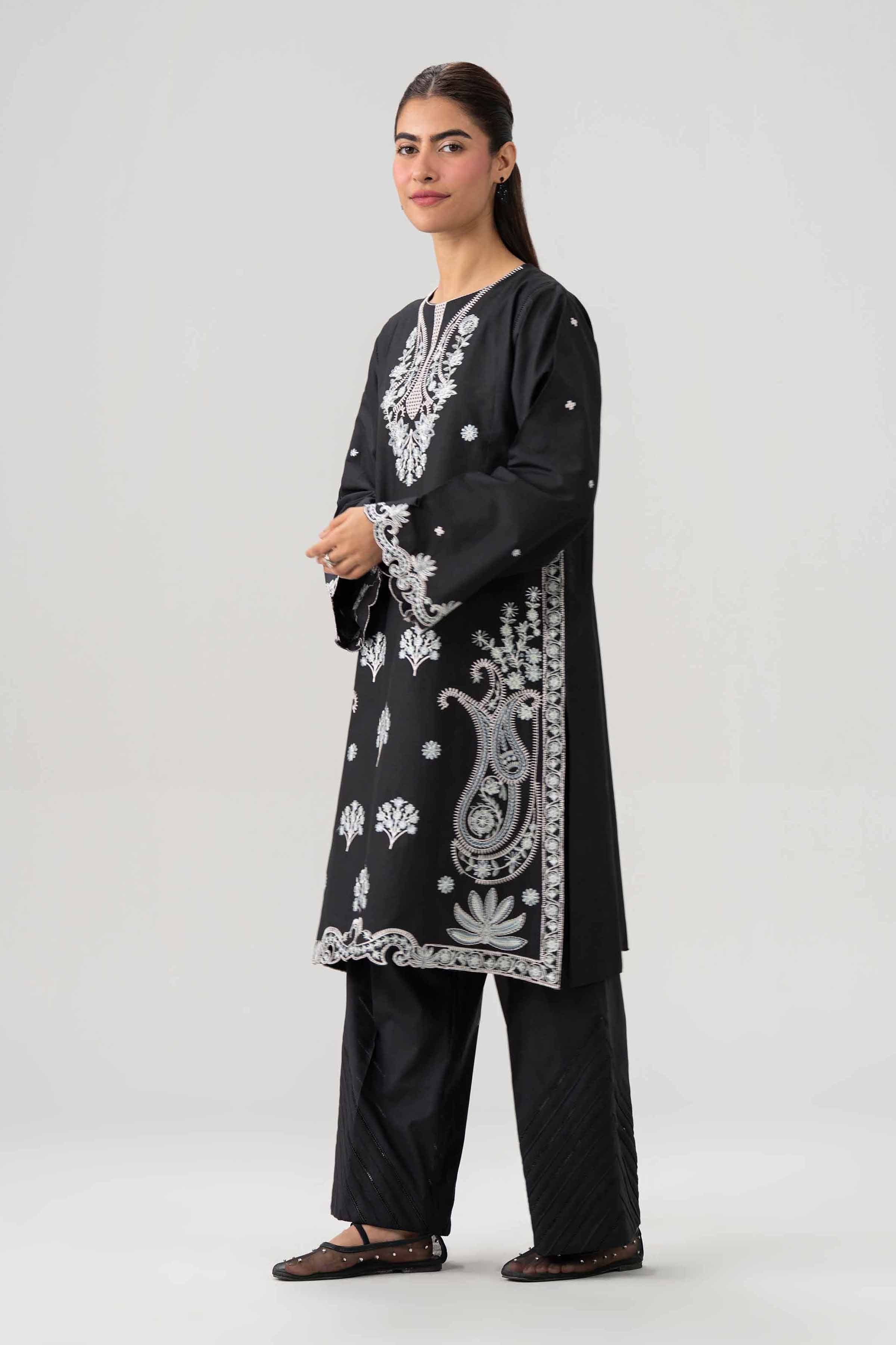 2 Piece - Embroidered Suit - 42602074