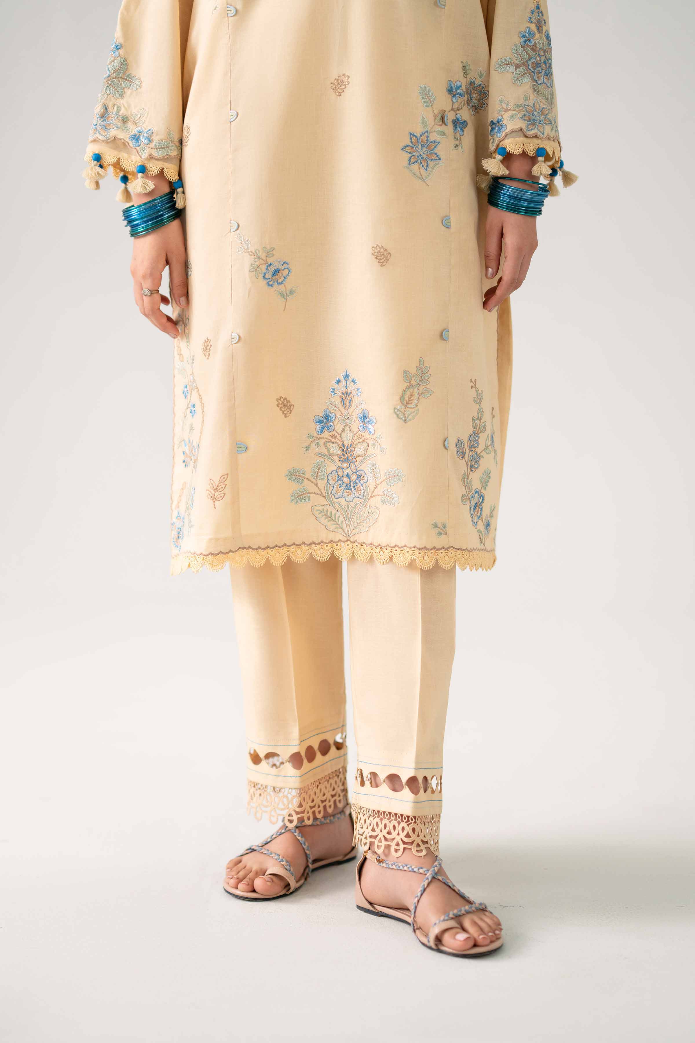 2 Piece - Embroidered Suit - 42602208