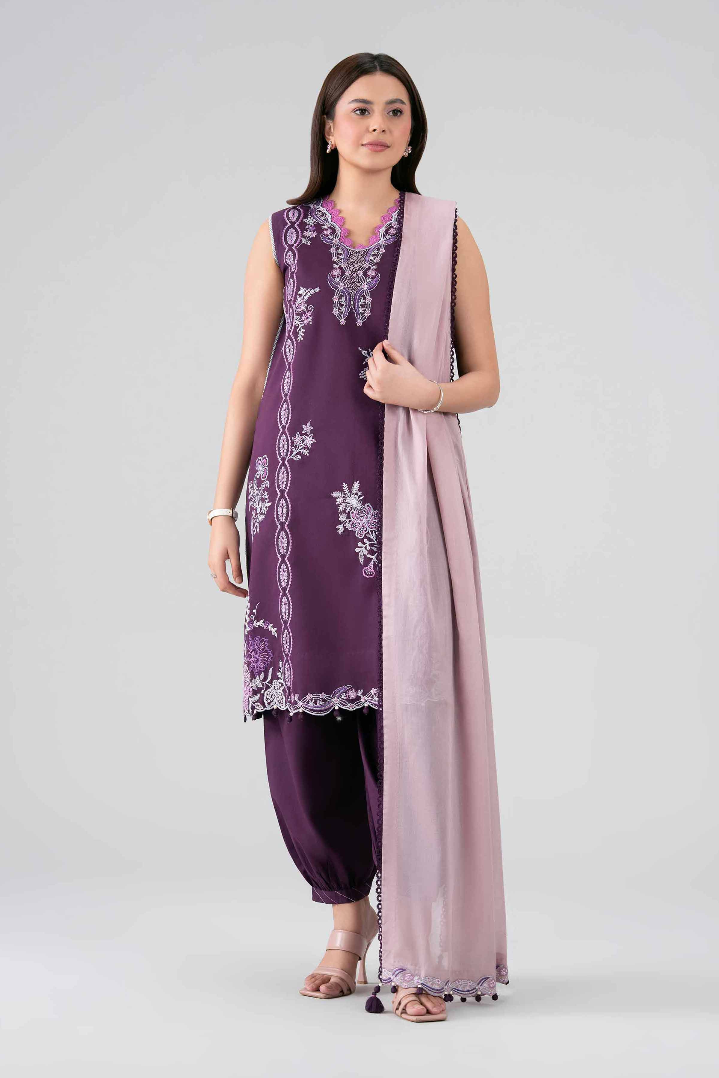 Retail Price: 8,990/-PKR