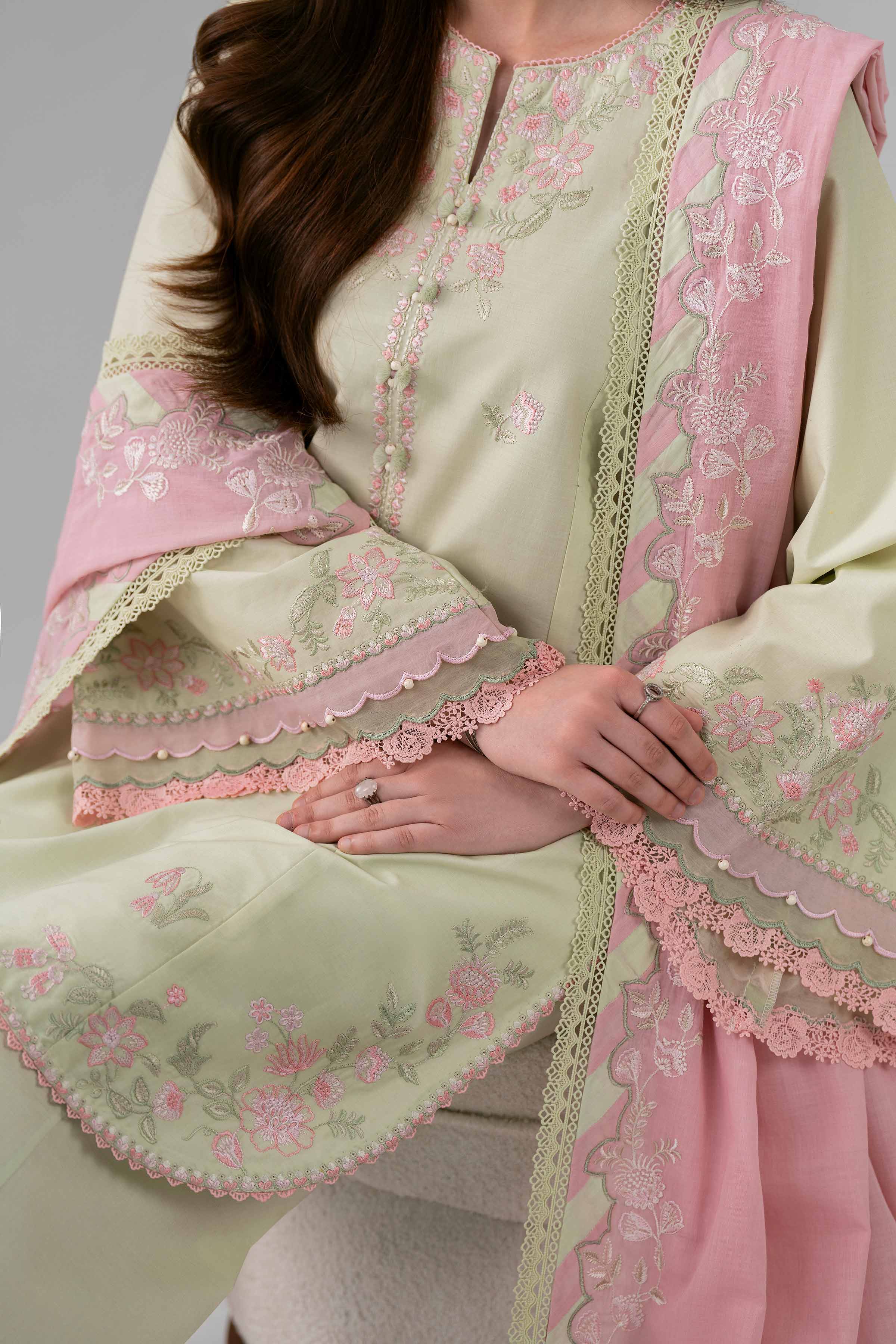 3 Piece - Embroidered Suit - 42602262