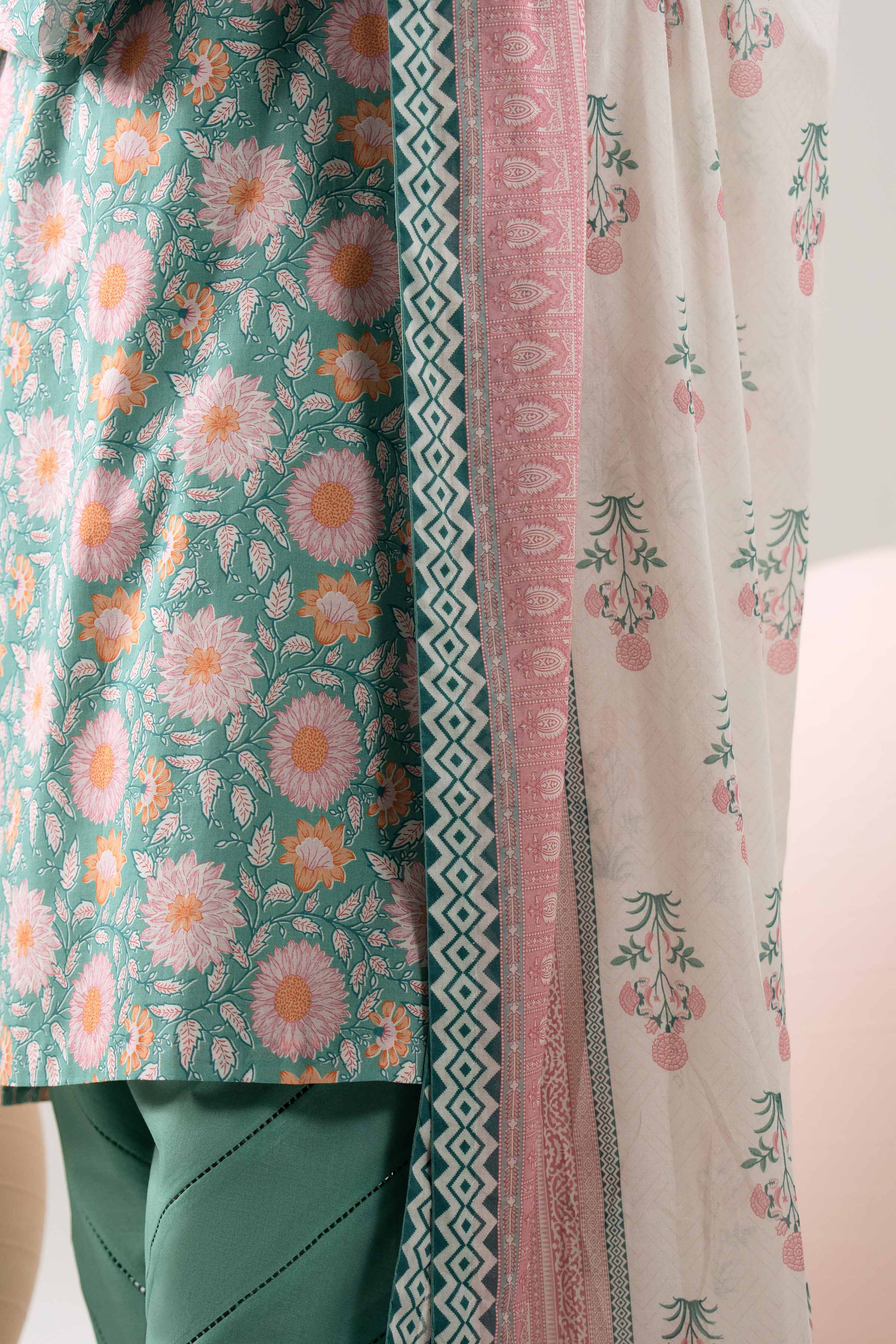 3 Piece - Printed Loose Fabric - 42602348