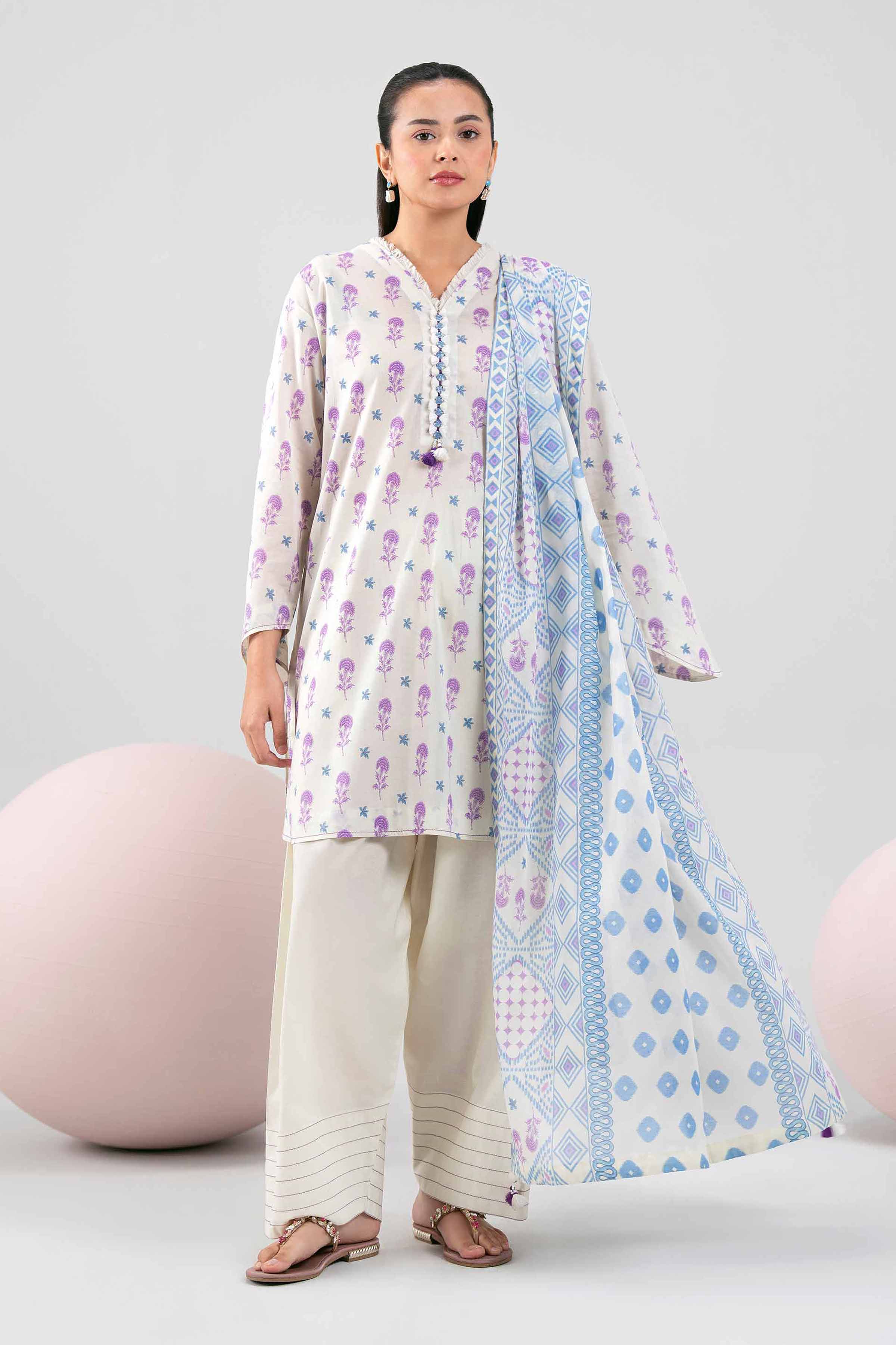 3 Piece - Printed Loose Fabric - 42602403