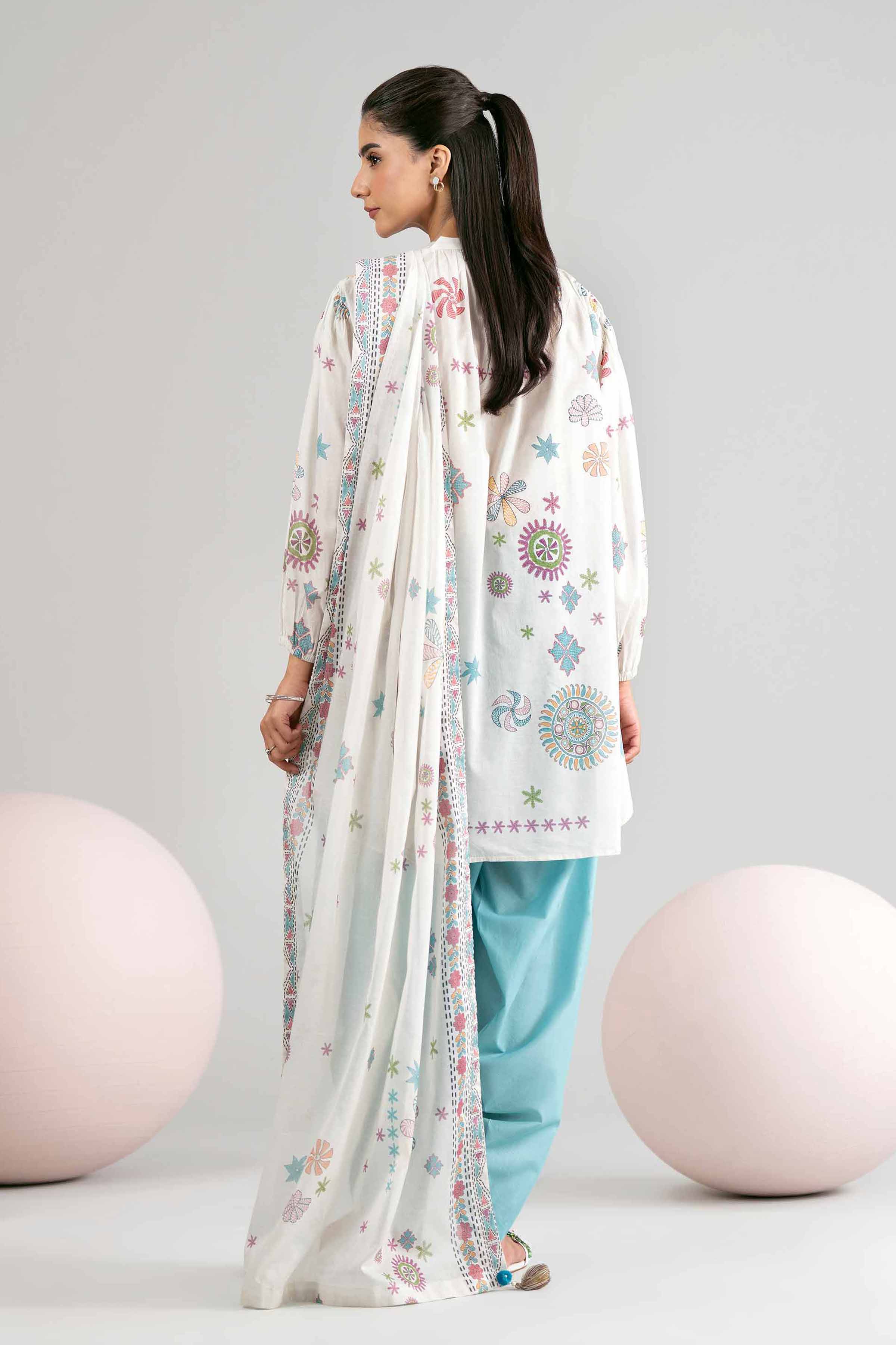 3 Piece - Printed Loose Fabric - 42602420 for Women - Freedom To Buy Collection | Nishat | Shop Online