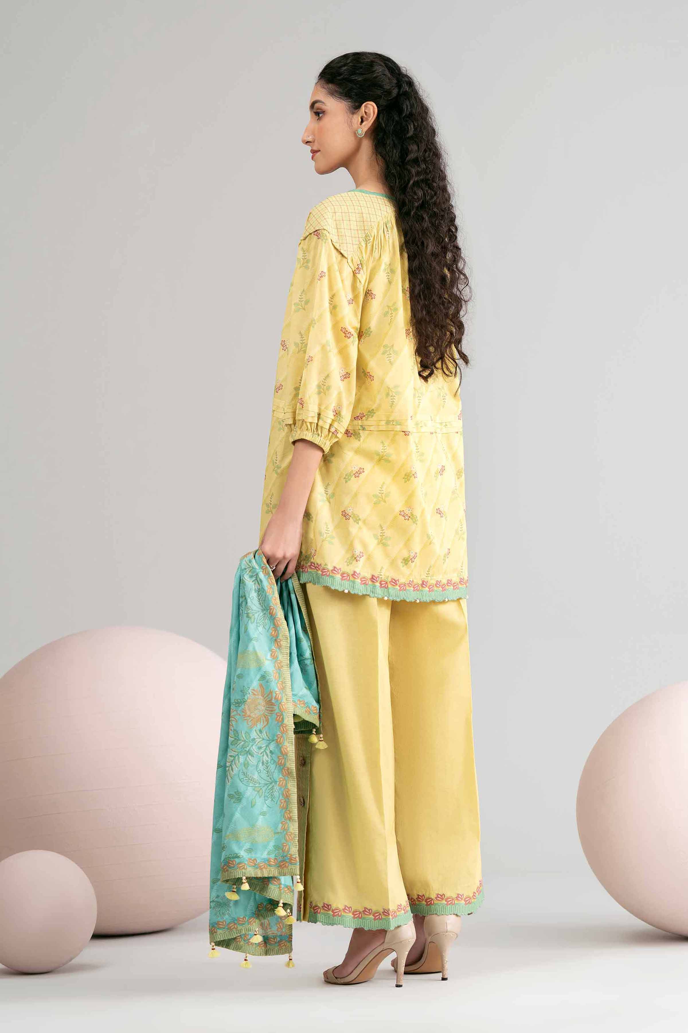 3 Piece - Printed Loose Fabric - 42602428 for Women - Freedom To Buy Collection | Nishat | Shop Online
