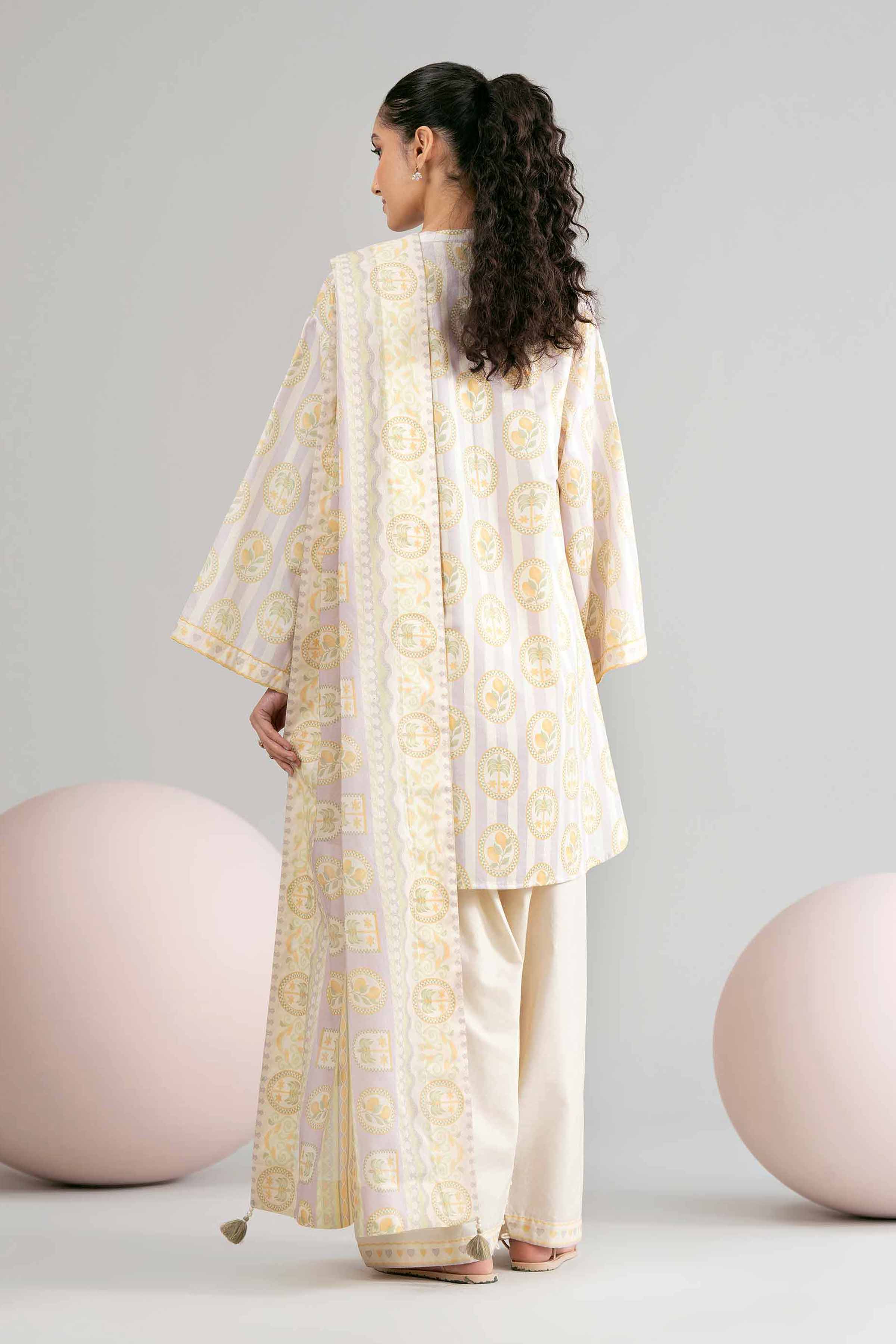 3 Piece - Printed Loose Fabric - 42602437 for Women - Freedom To Buy Collection | Nishat | Shop Online