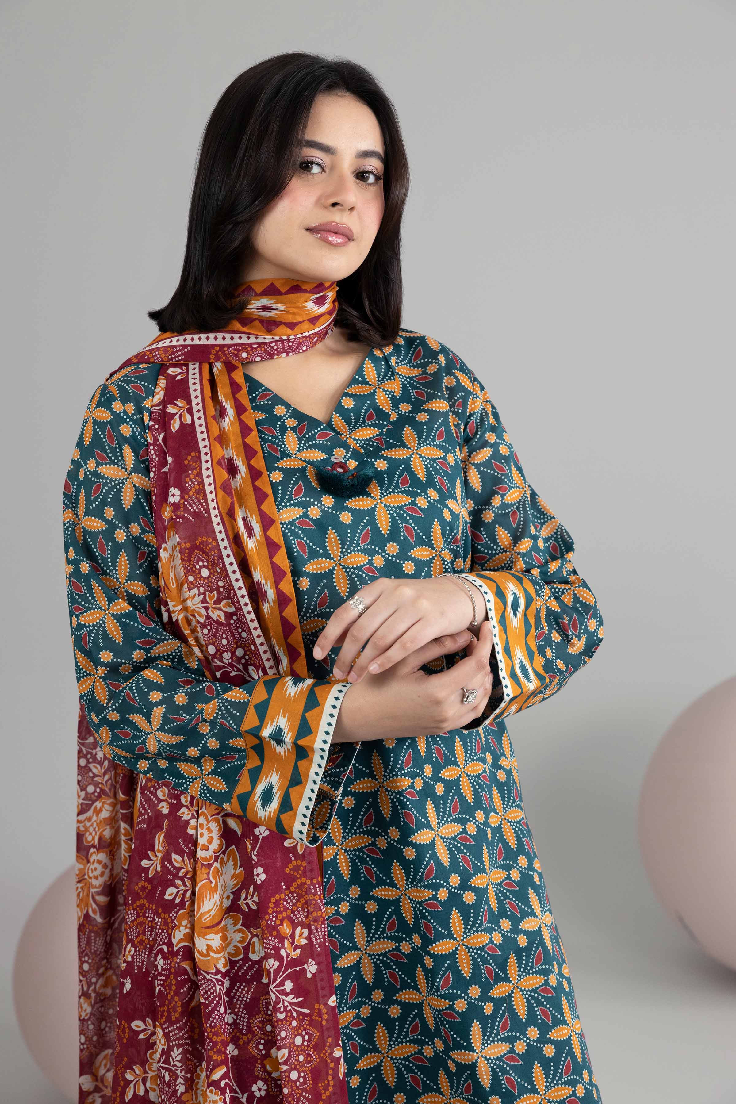 3 Piece - Printed Loose Fabric - 42602538 for Women - Freedom to Buy Collection | Nishat | Shop Online