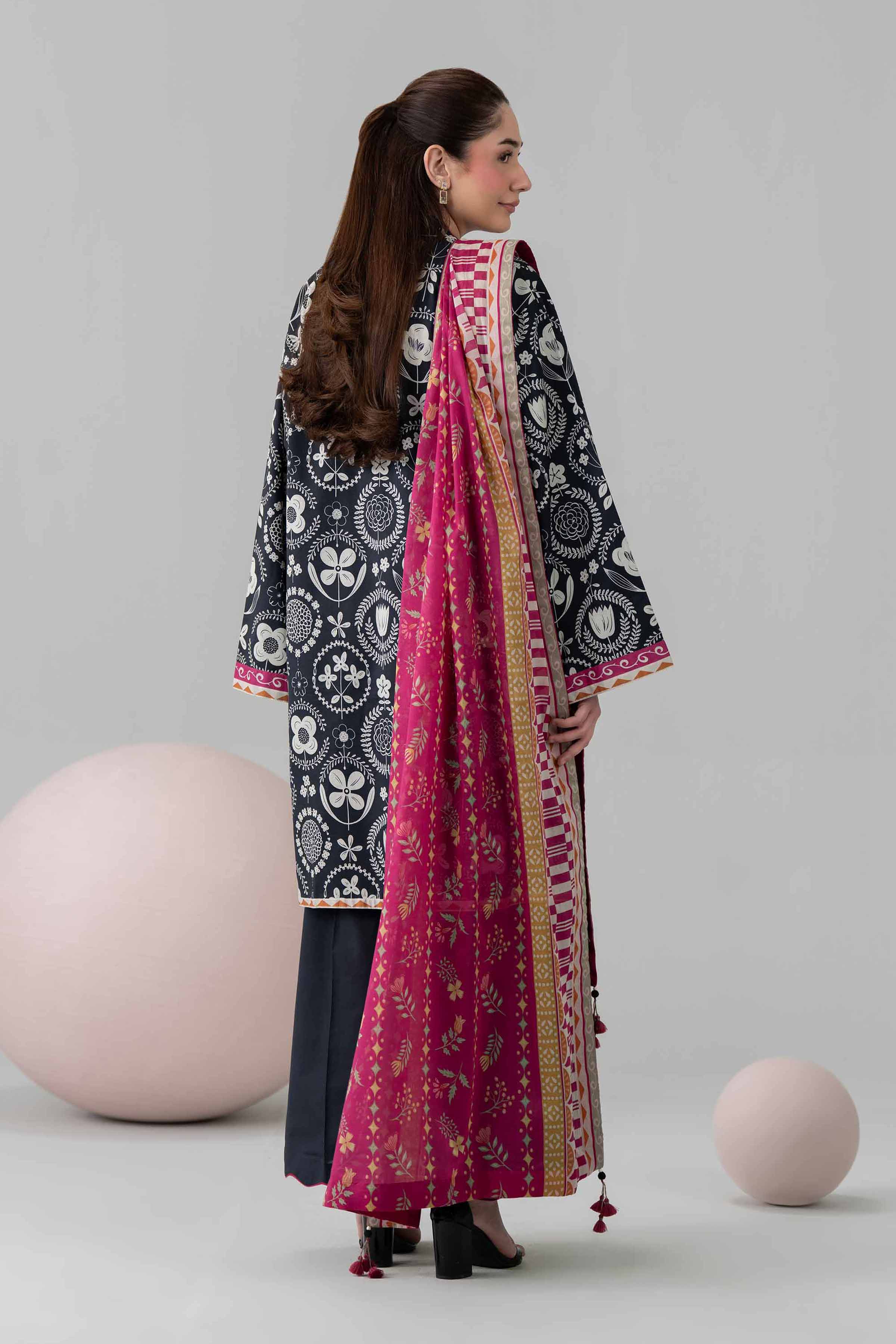 3 Piece - Printed Loose Fabric - 42602565