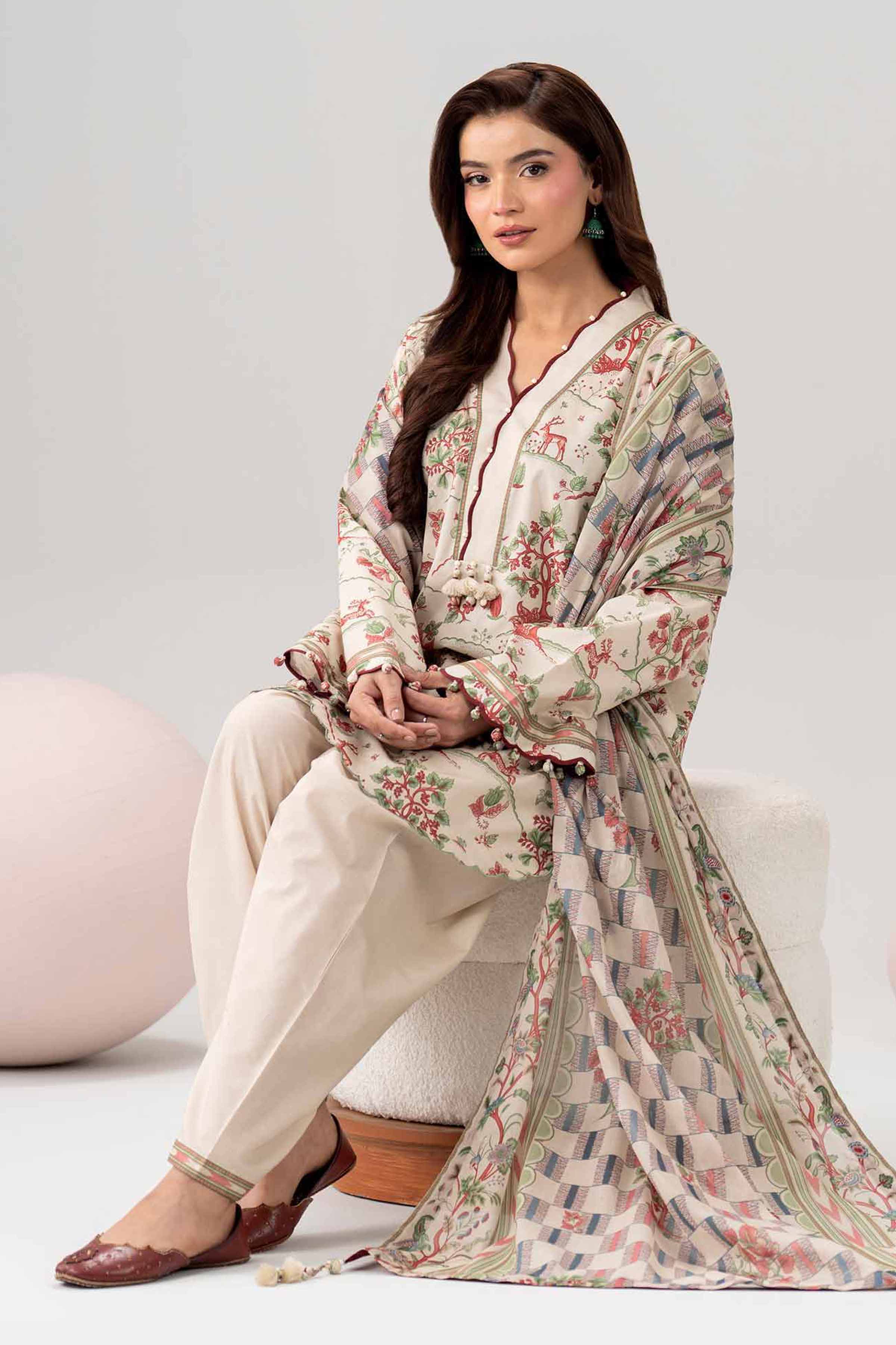 3 Piece - Printed Loose Fabric - 42602571 for Women - Freedom To Buy Collection | Nishat | Shop Online