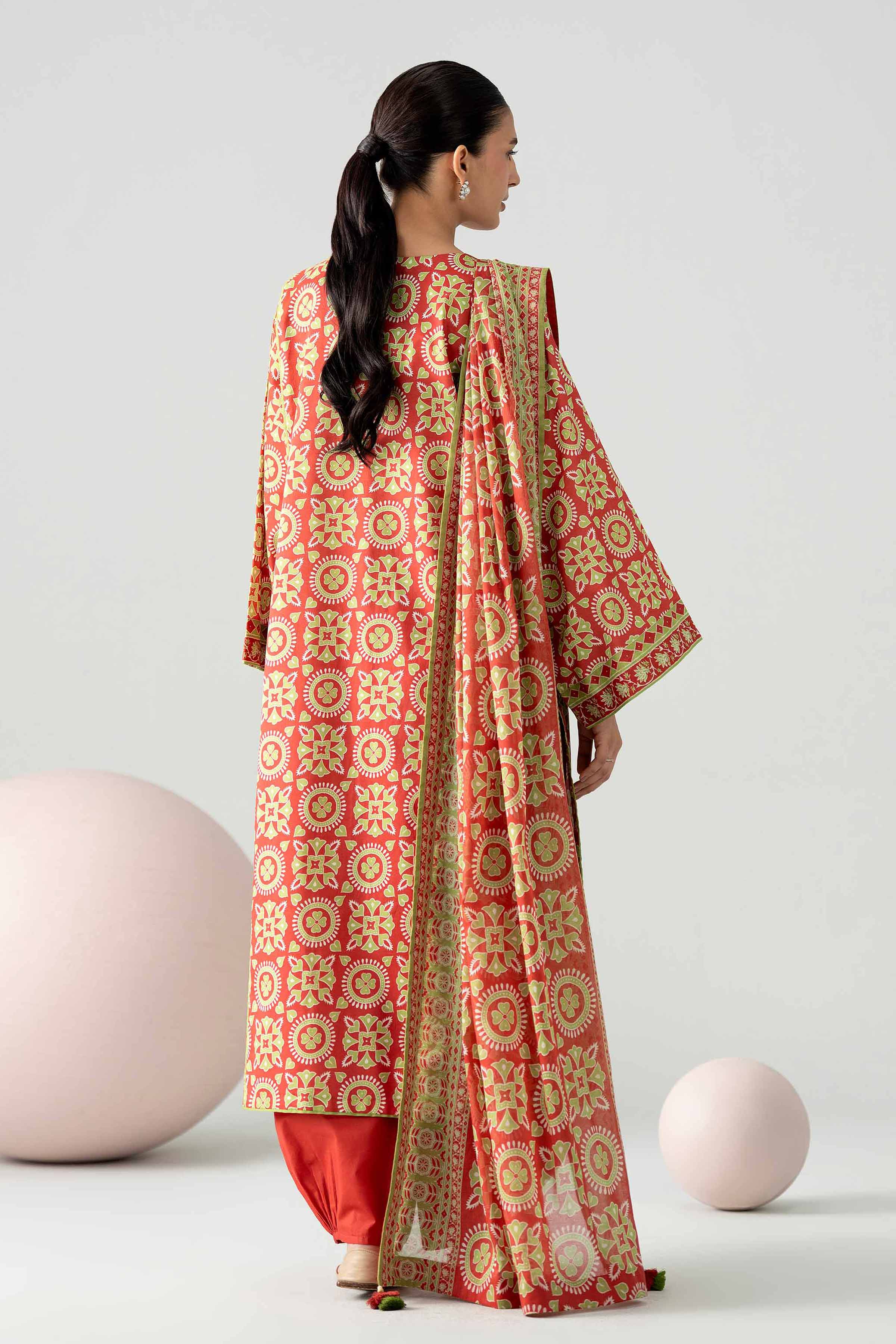 3 Piece - Printed Loose Fabric - 42602574 for Women - Freedom To Buy Collection | Nishat | Shop Online