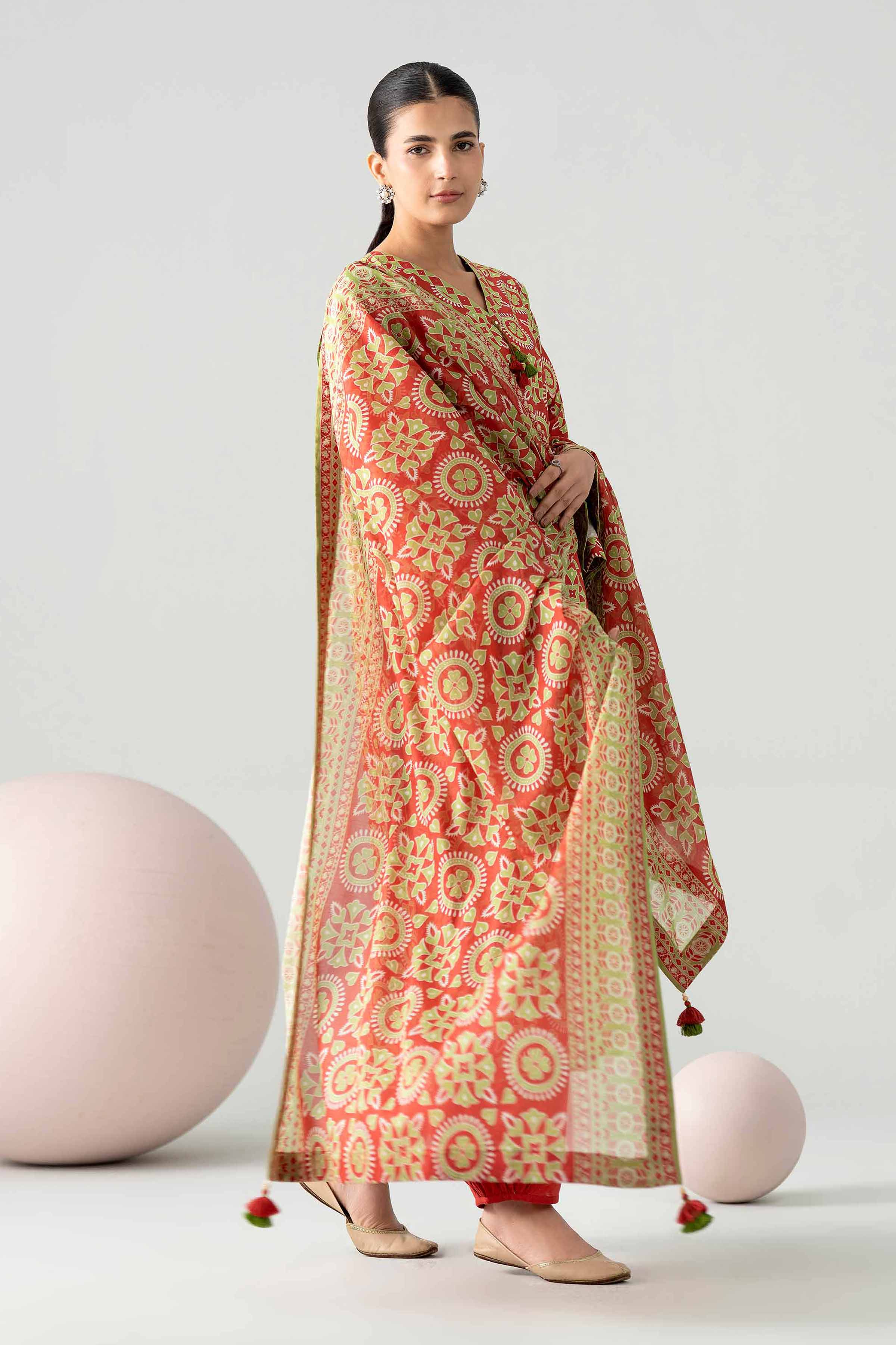 3 Piece - Printed Loose Fabric - 42602574 for Women - Freedom To Buy Collection | Nishat | Shop Online