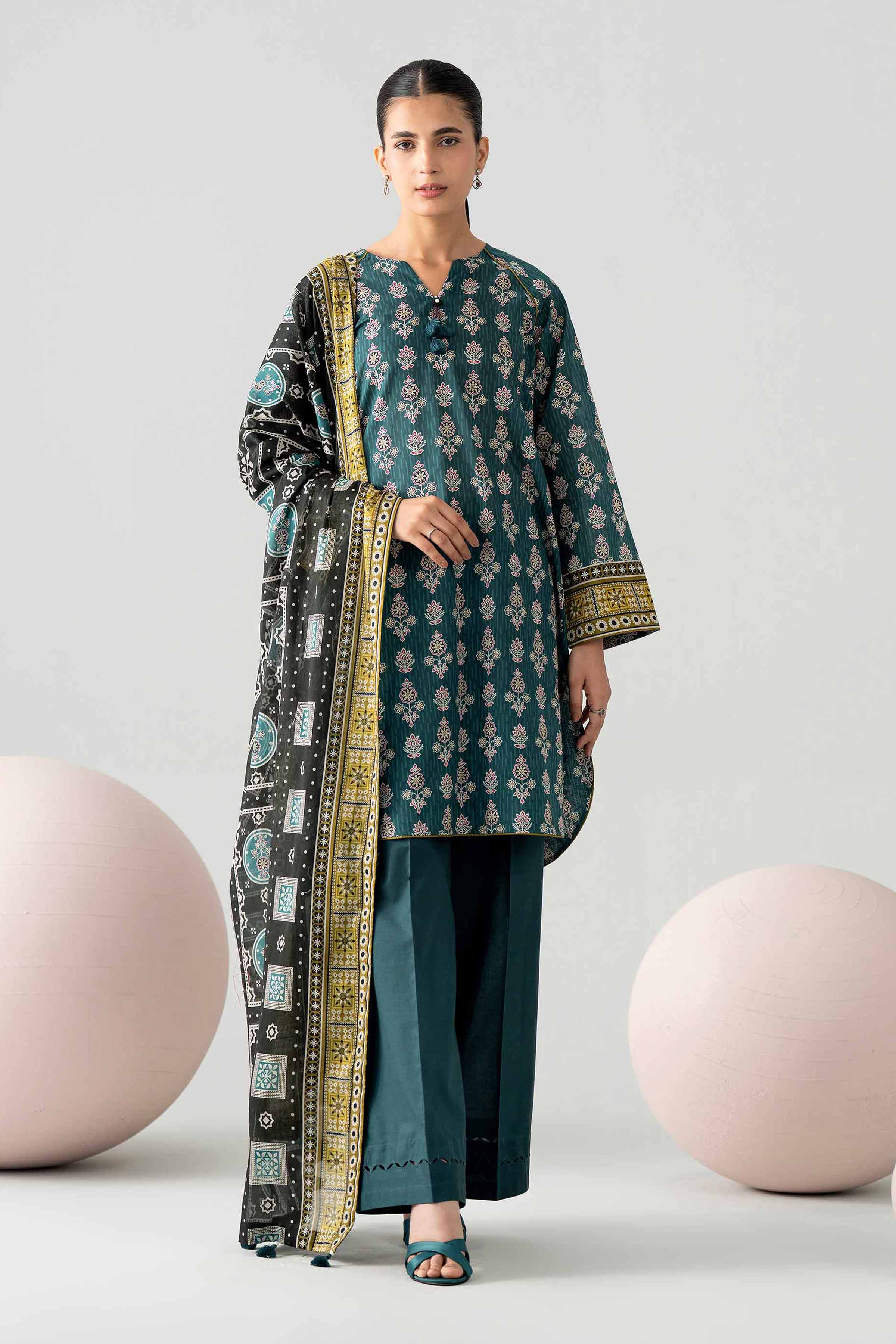 3 Piece - Printed Loose Fabric - 42602578 for Women - Freedom To Buy Collection | Nishat | Shop Online