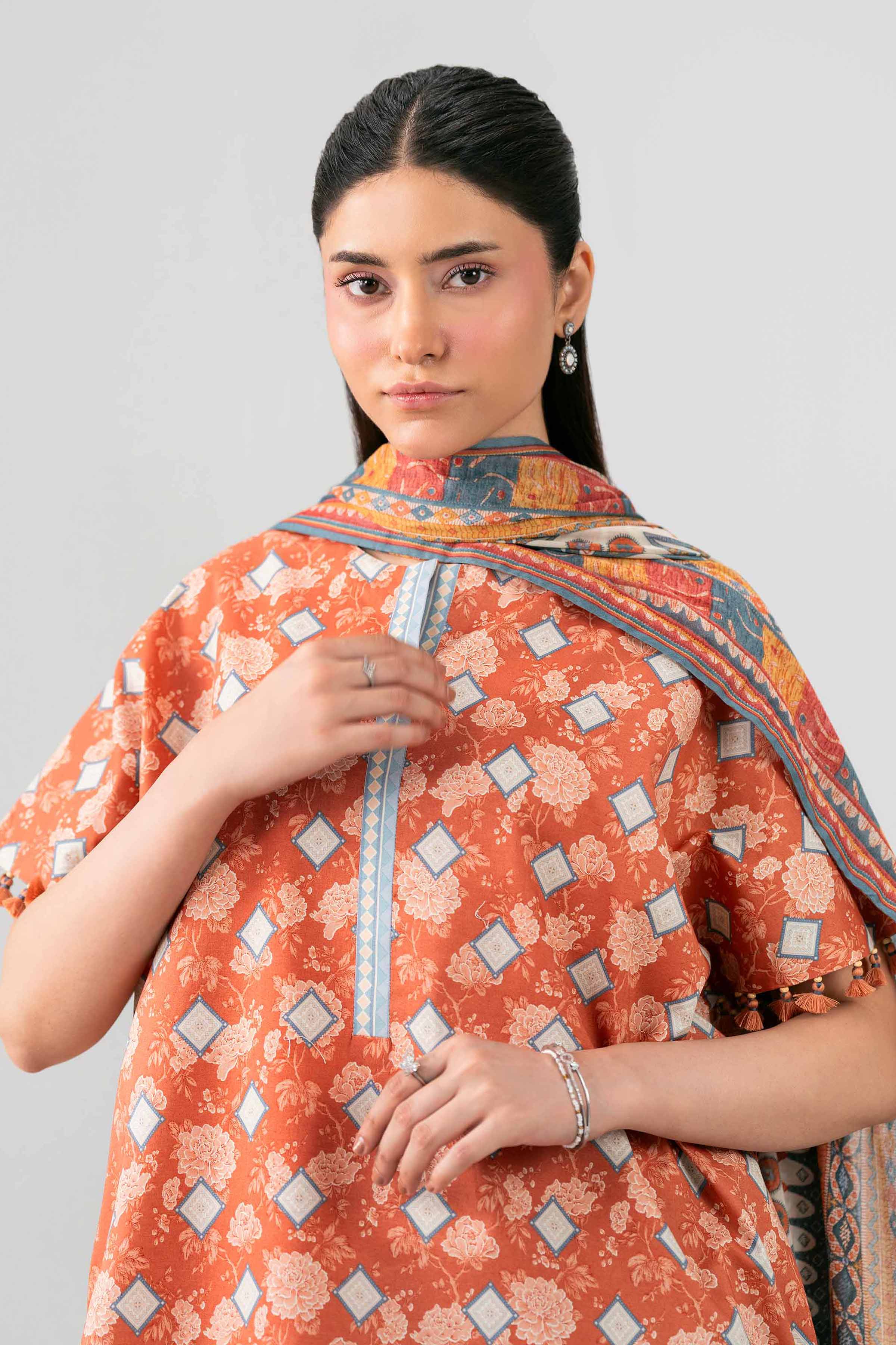 3 Piece - Printed Loose Fabric - 42602584 for Women - Freedom To Buy Collection | Nishat | Shop Online