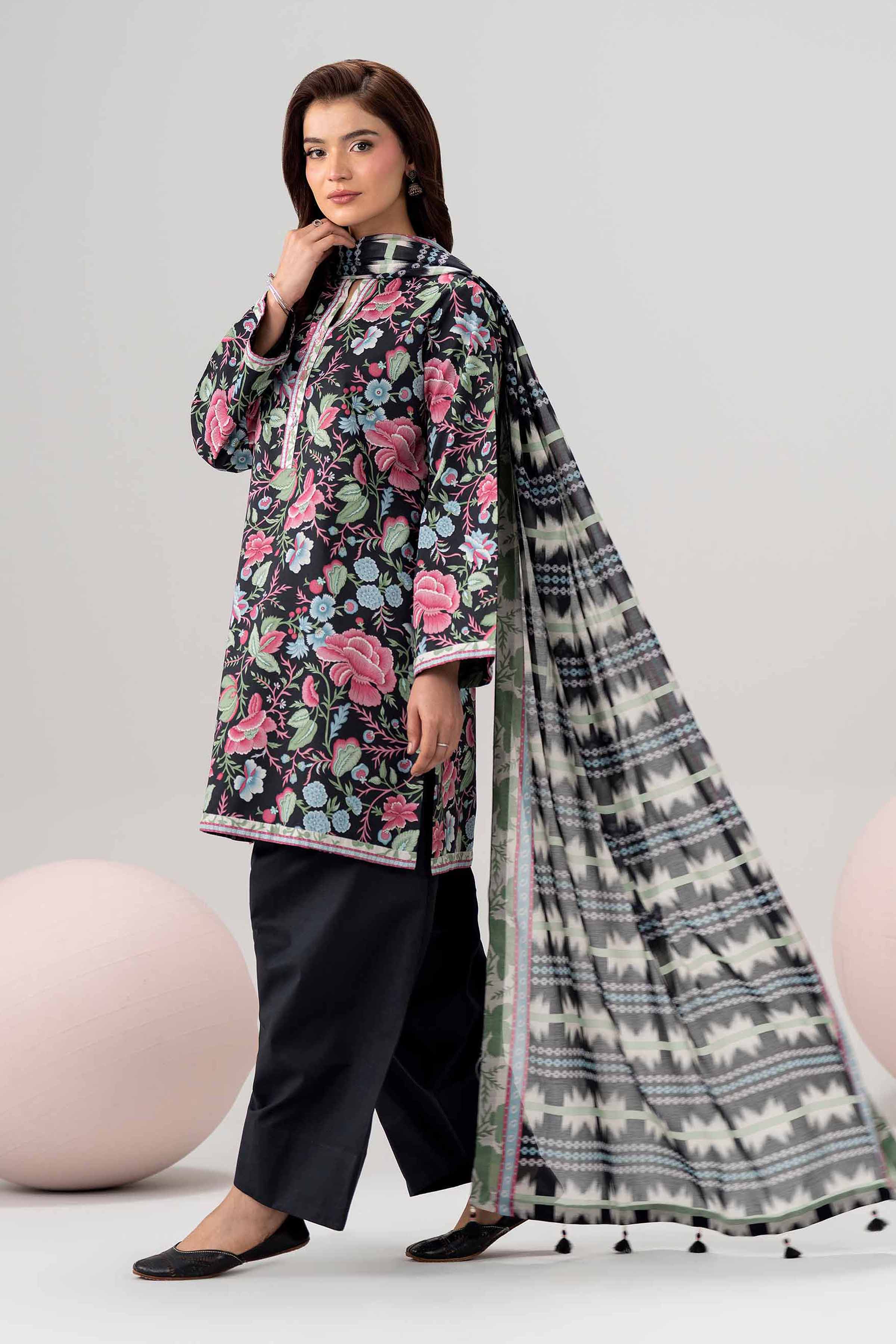 3 Piece - Printed Loose Fabric - 42602590 for Women - Freedom To Buy Collection | Nishat | Shop Online