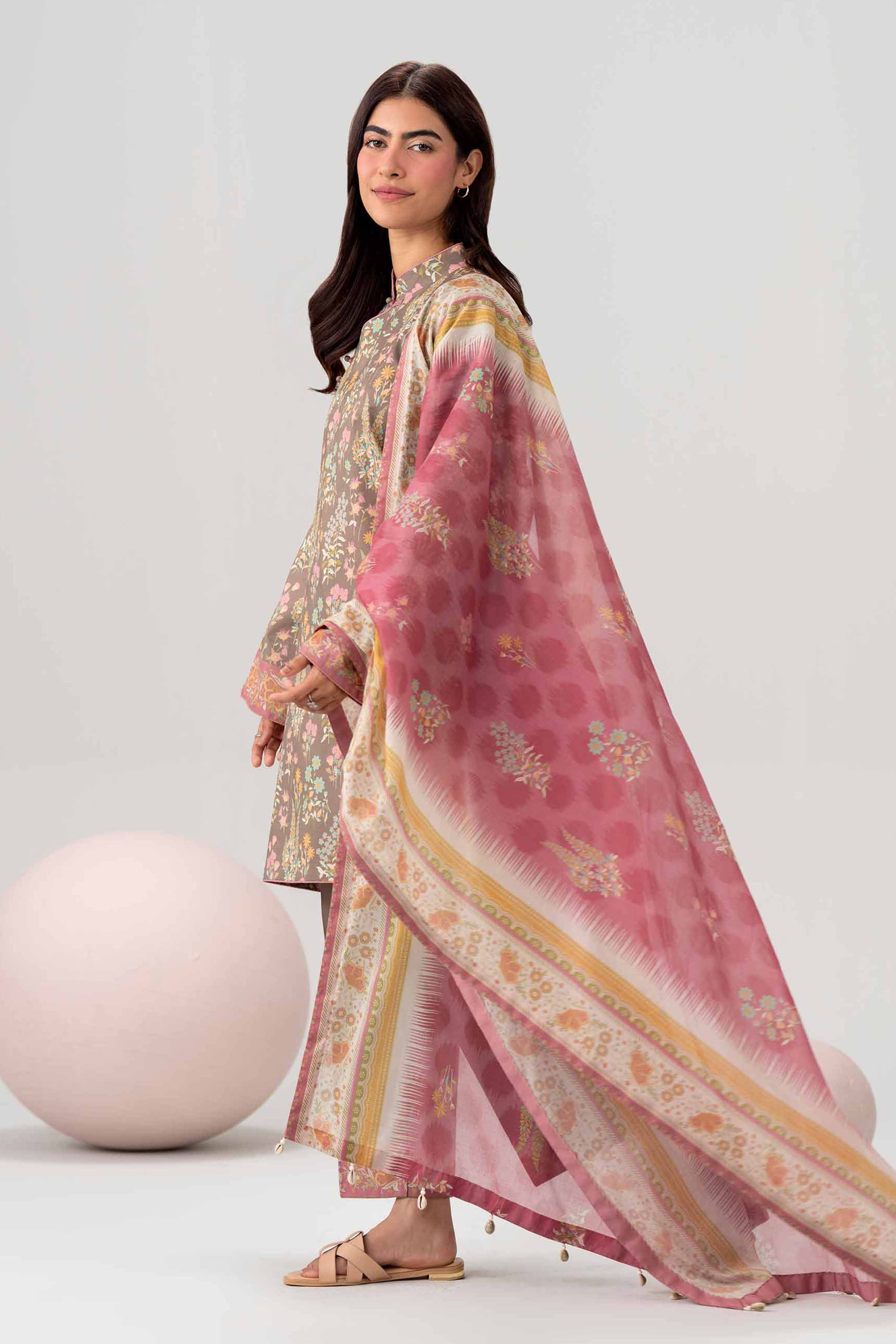3 Piece - Printed Loose Fabric - 42602591 for Women - Freedom To Buy Collection | Nishat | Shop Online