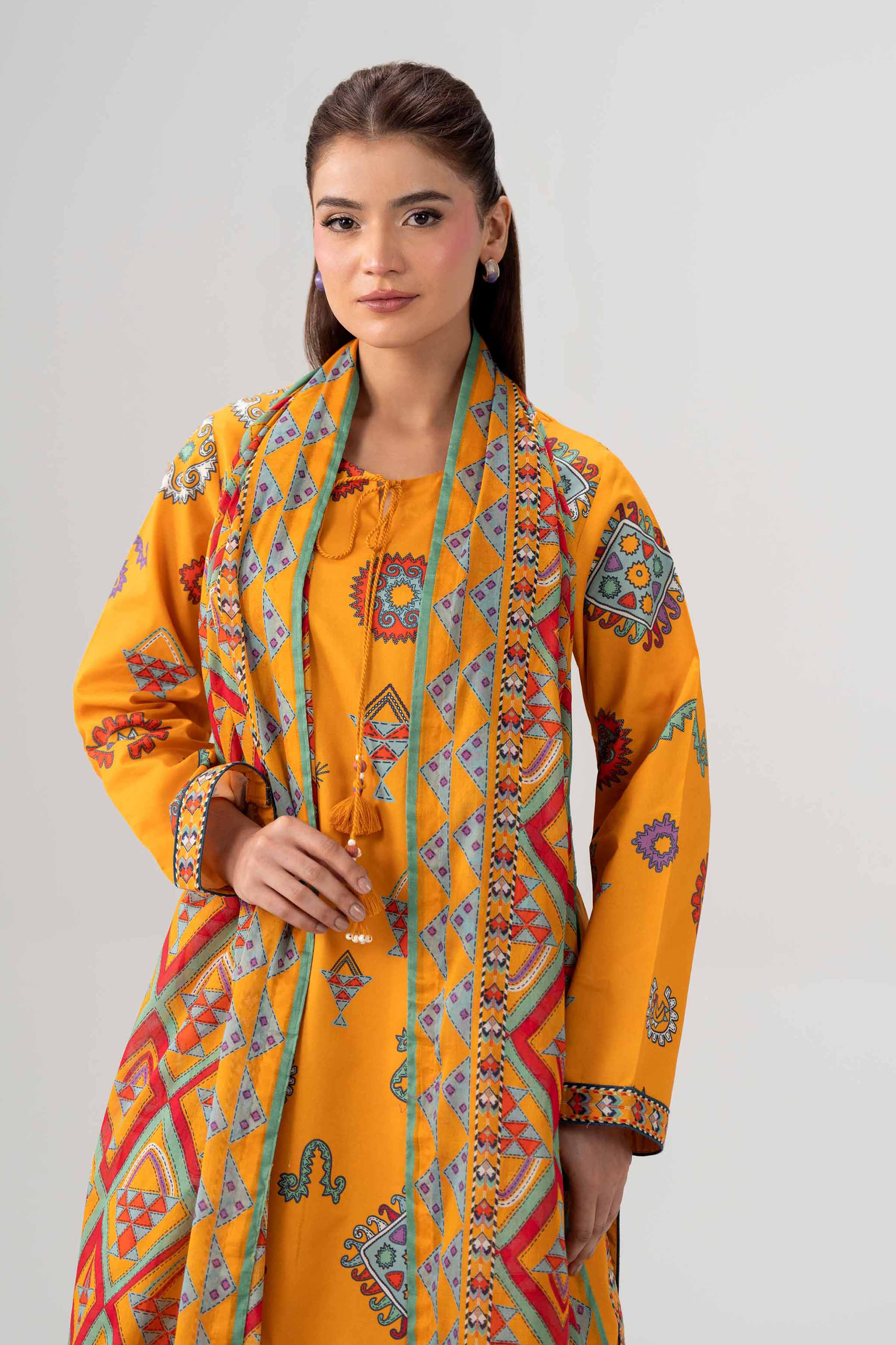3 Piece - Printed Loose Fabric - 42602594 for Women - Freedom To Buy Collection | Nishat | Shop Online