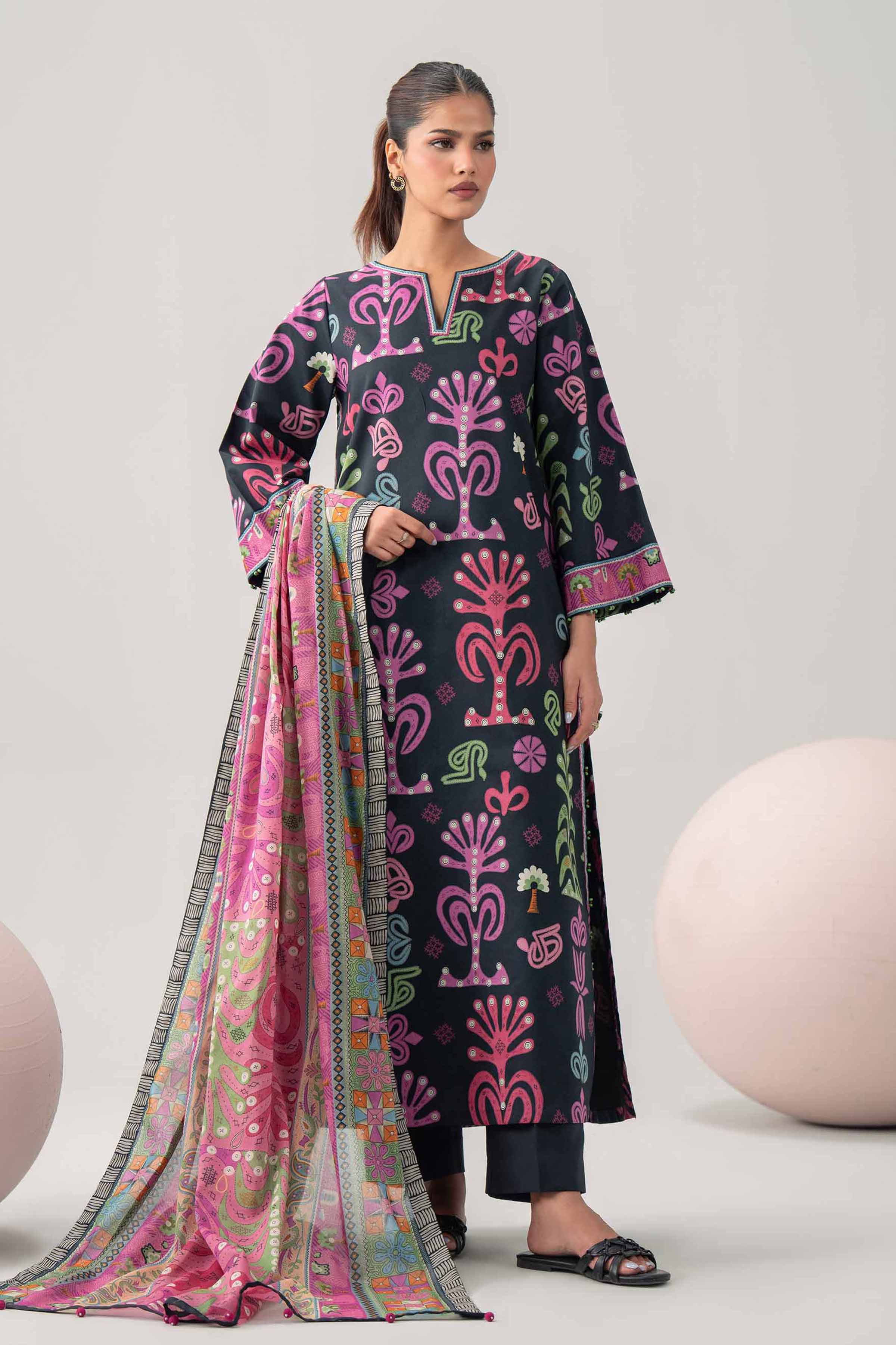 3 Piece - Printed Loose Fabric - 42602596 for Women - Freedom To Buy Collection | Nishat | Shop Online