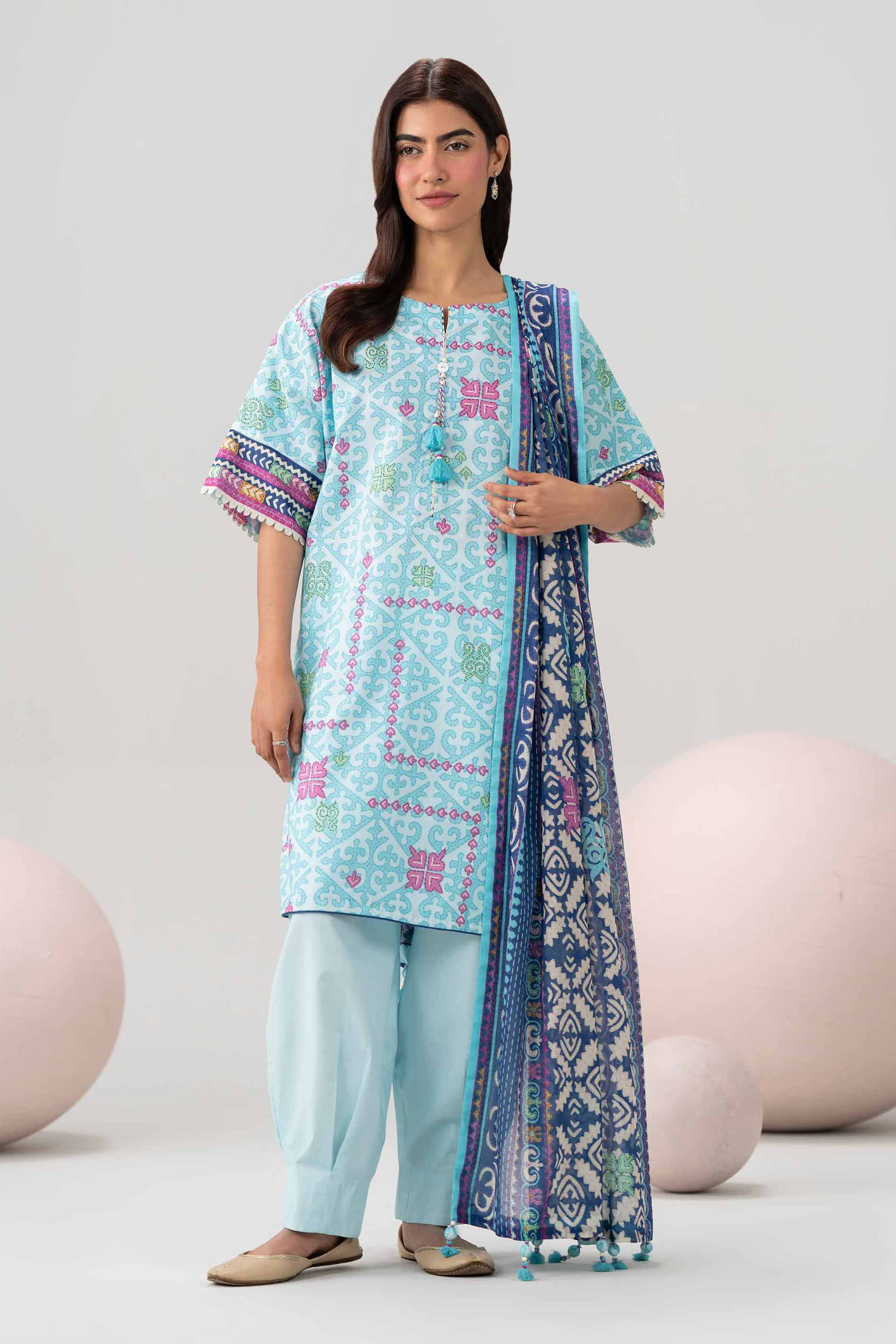 3 Piece - Printed Loose Fabric - 42602597 for Women - Freedom To Buy Collection | Nishat | Shop Online