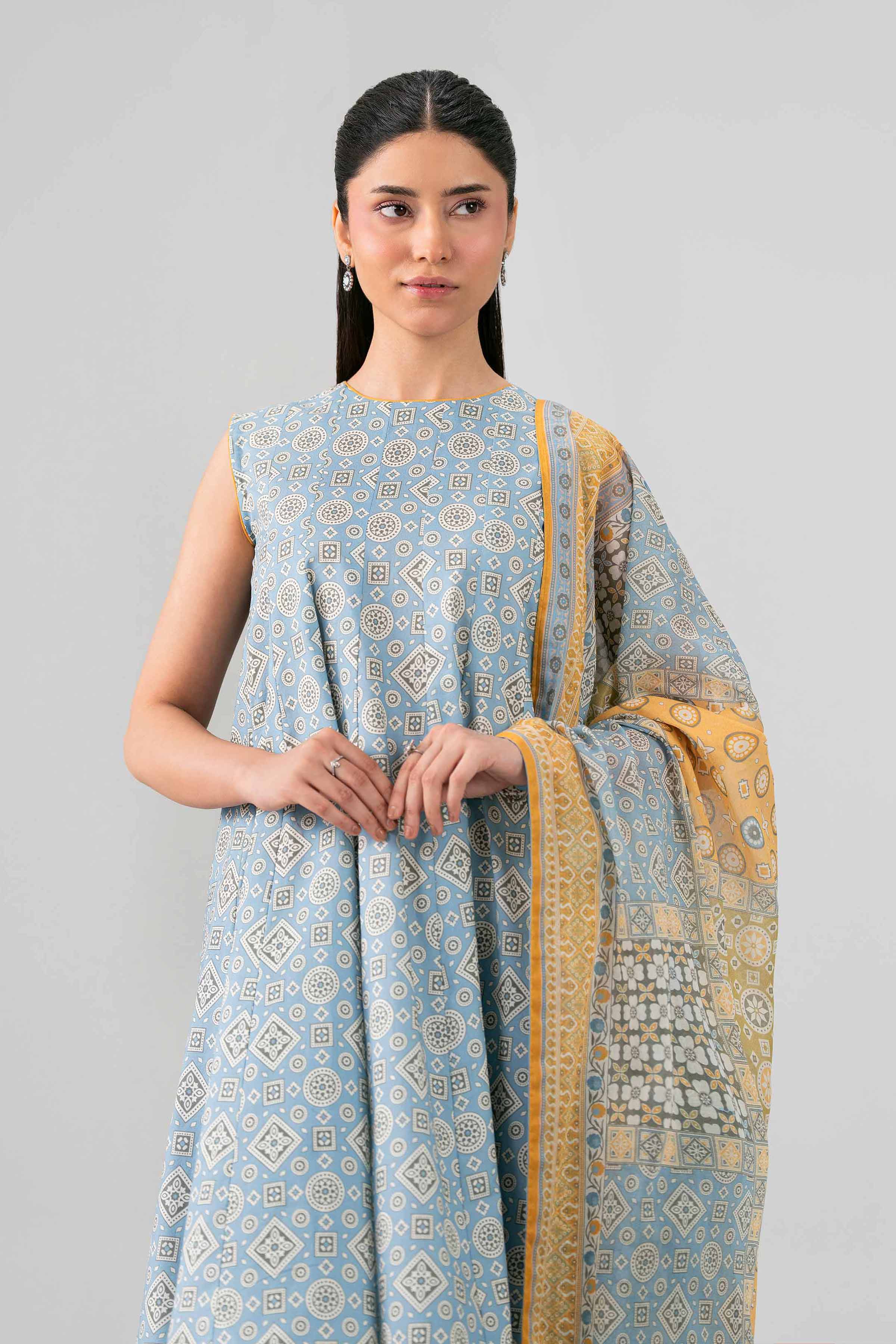 3 Piece - Printed Loose Fabric - 42602674 for Women - Freedom To Buy Collection | Nishat | Shop Online