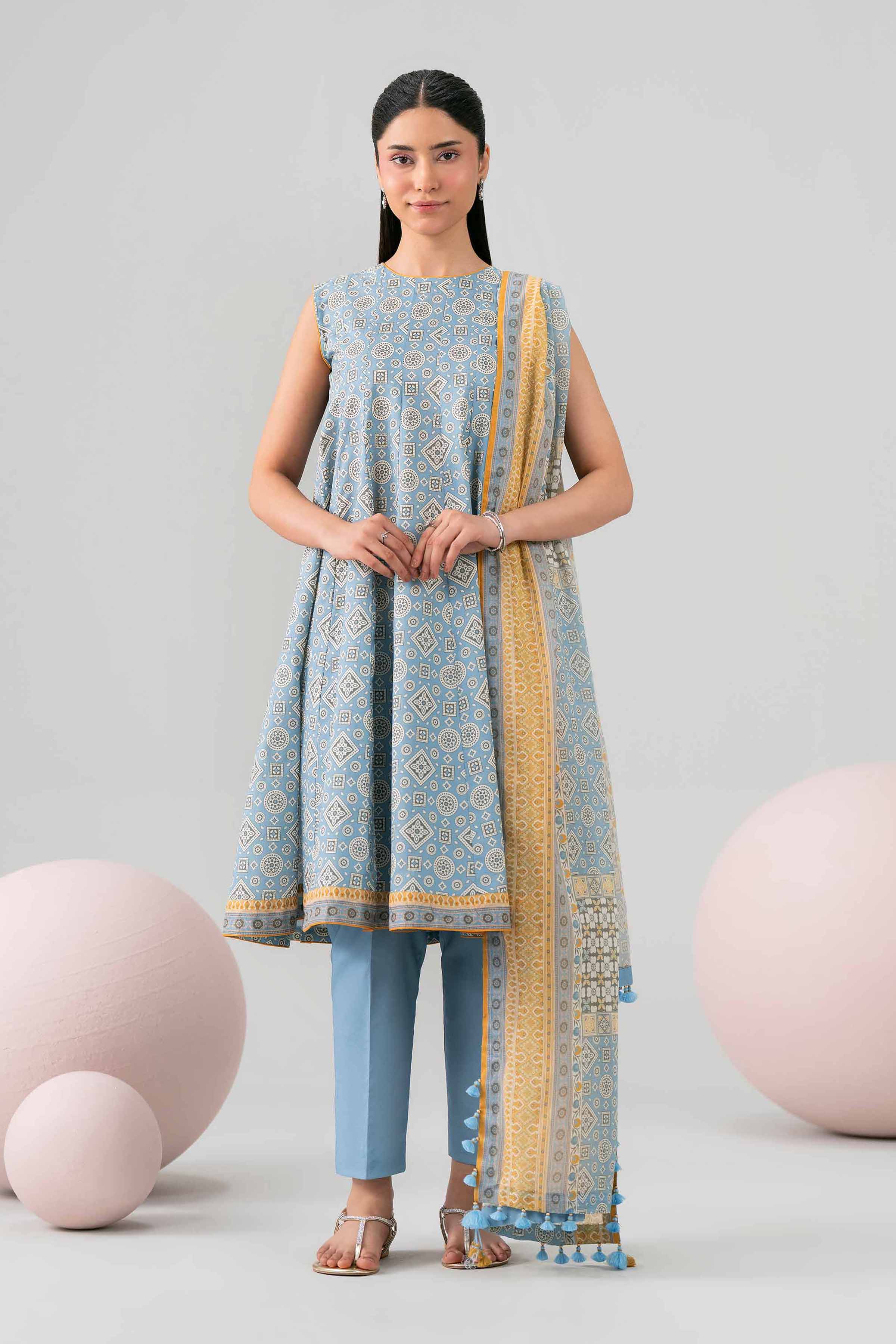 3 Piece - Printed Loose Fabric - 42602674 for Women - Freedom To Buy Collection | Nishat | Shop Online