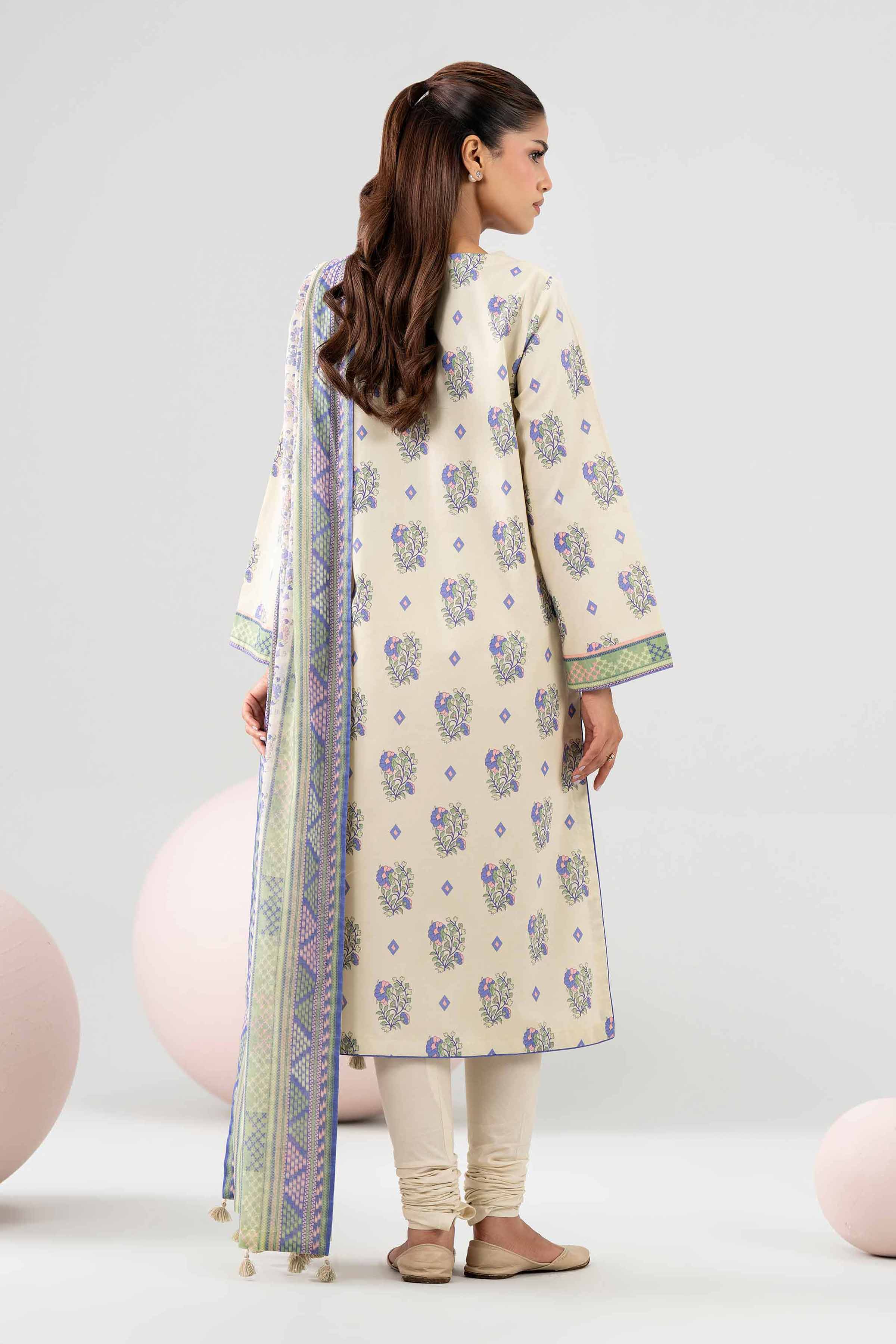 3 Piece - Printed Loose Fabric - 42602682 for Women - Freedom To Buy Collection | Nishat | Shop Online