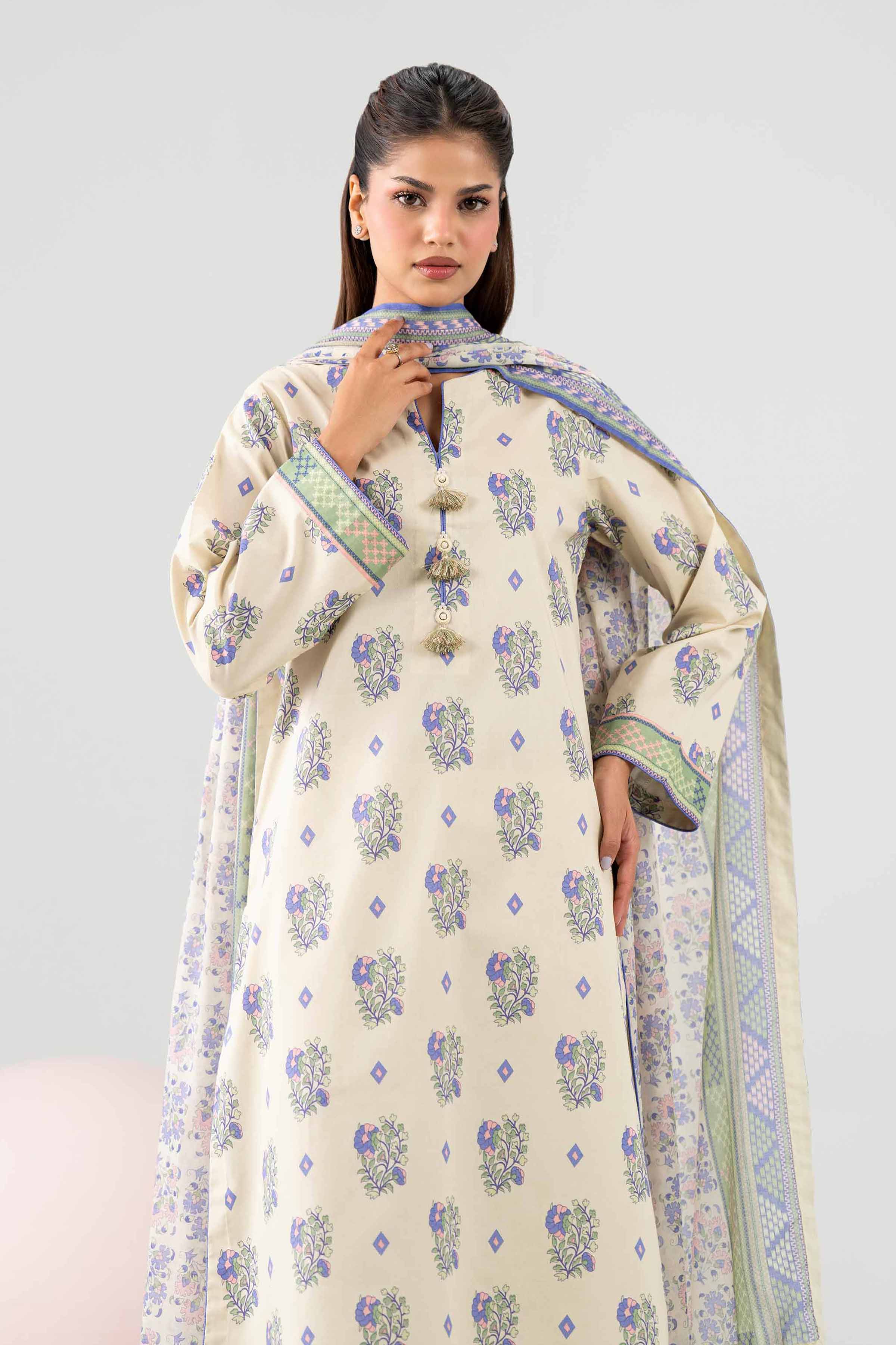 3 Piece - Printed Loose Fabric - 42602682 for Women - Freedom To Buy Collection | Nishat | Shop Online