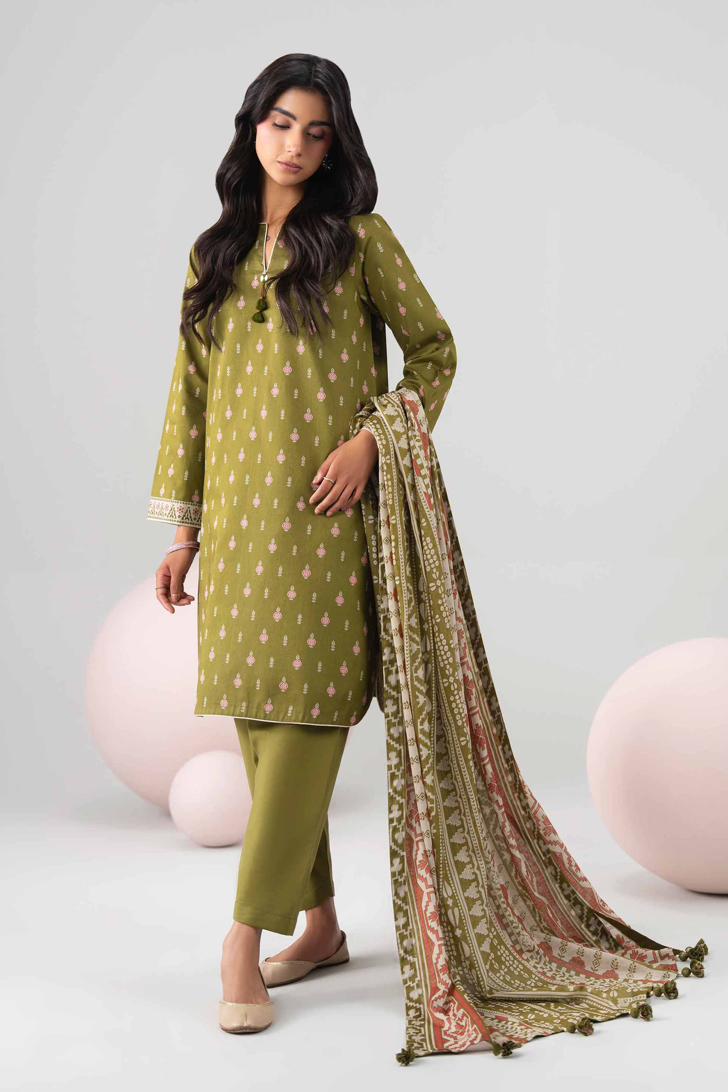3 Piece - Printed Loose Fabric - 42602685 for Women - Freedom To Buy Collection | Nishat | Shop Online