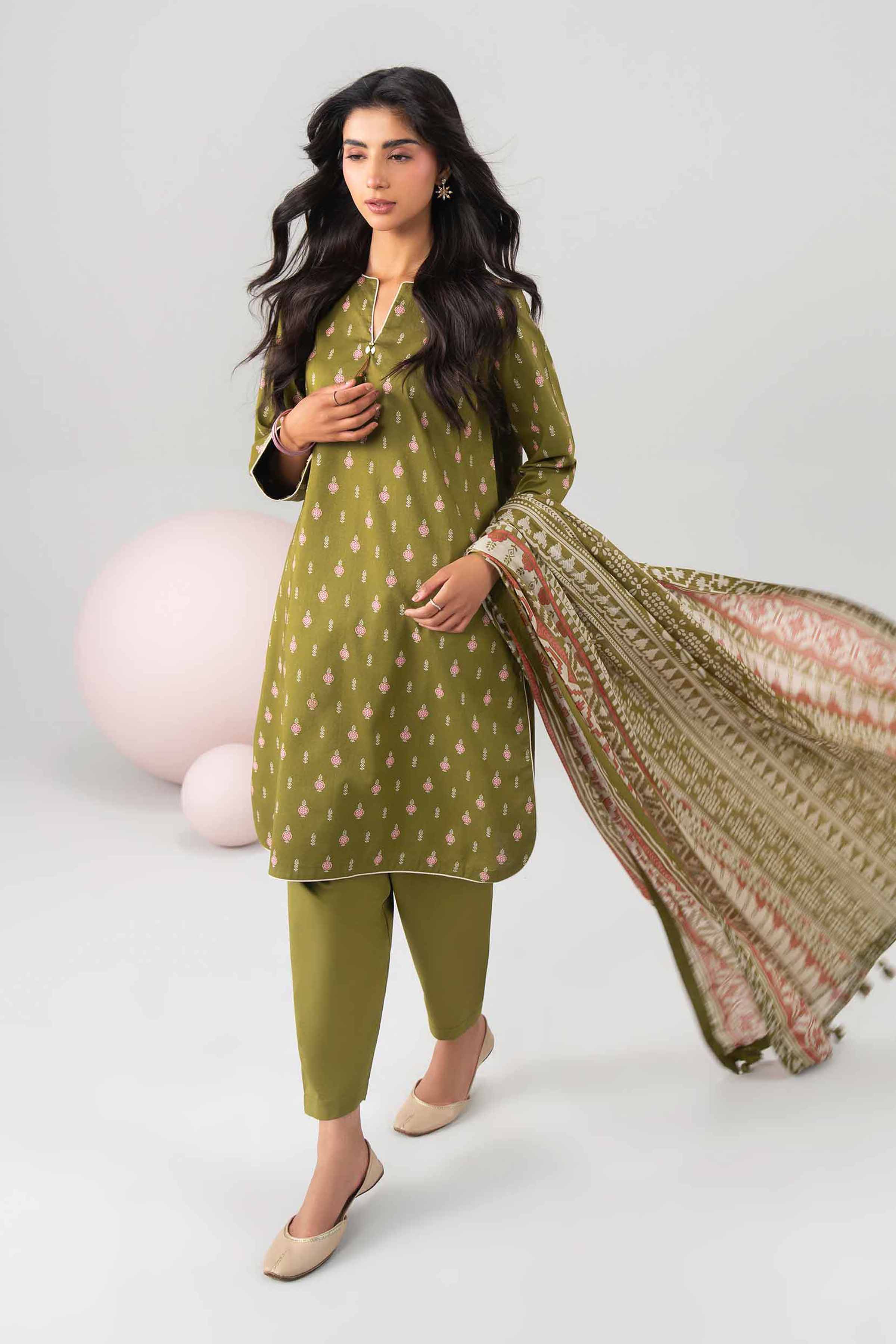 3 Piece - Printed Loose Fabric - 42602685 for Women - Freedom To Buy Collection | Nishat | Shop Online