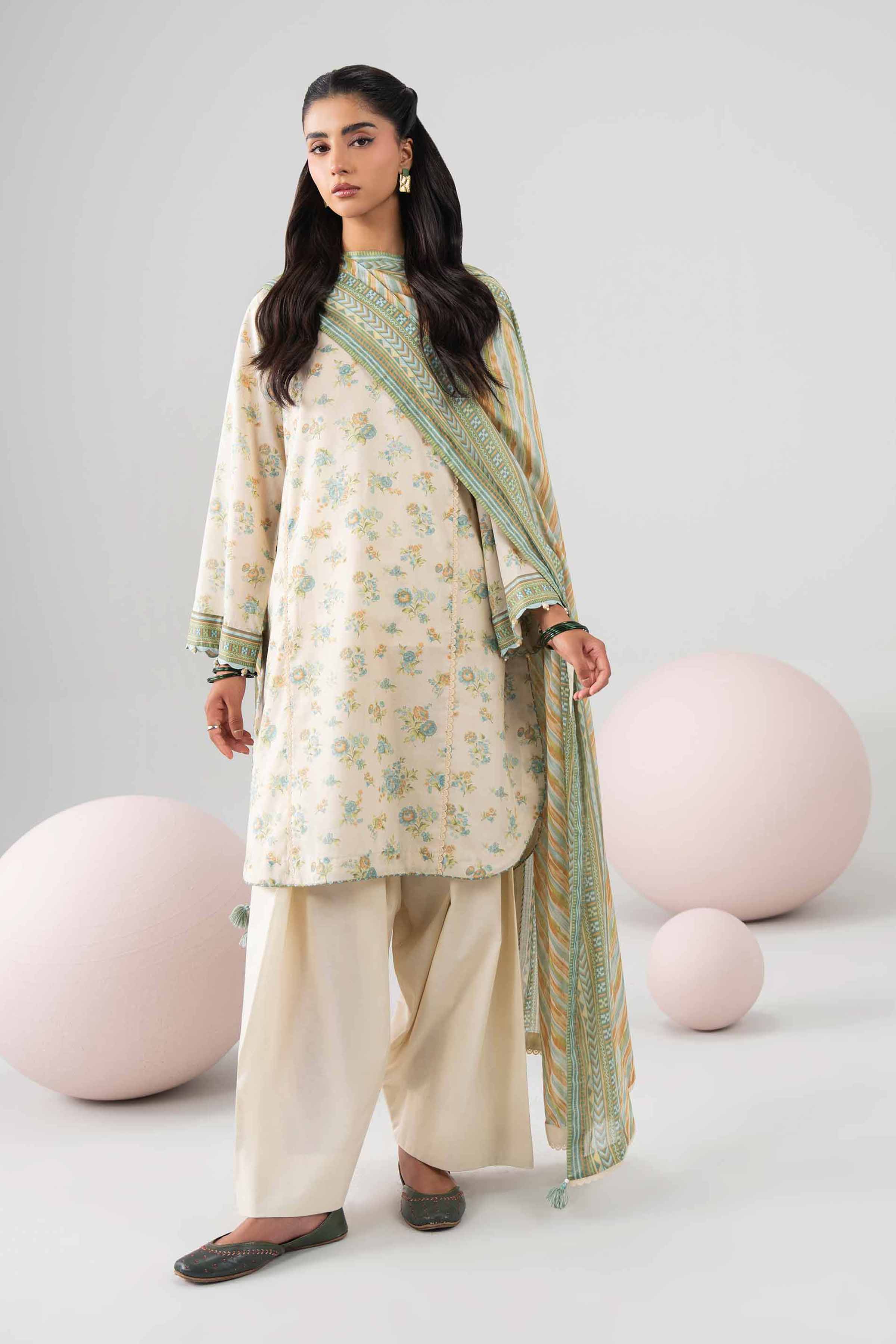 3 Piece - Printed Loose Fabric - 42602687 for Women - Freedom To Buy Collection | Nishat | Shop Online