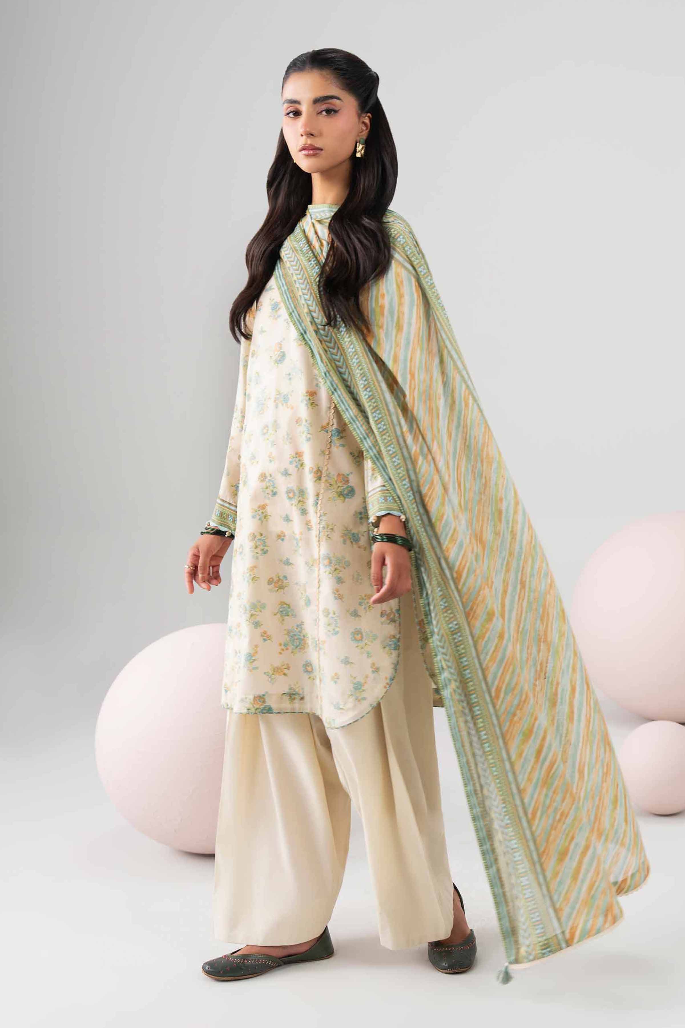 3 Piece - Printed Loose Fabric - 42602687 for Women - Freedom To Buy Collection | Nishat | Shop Online