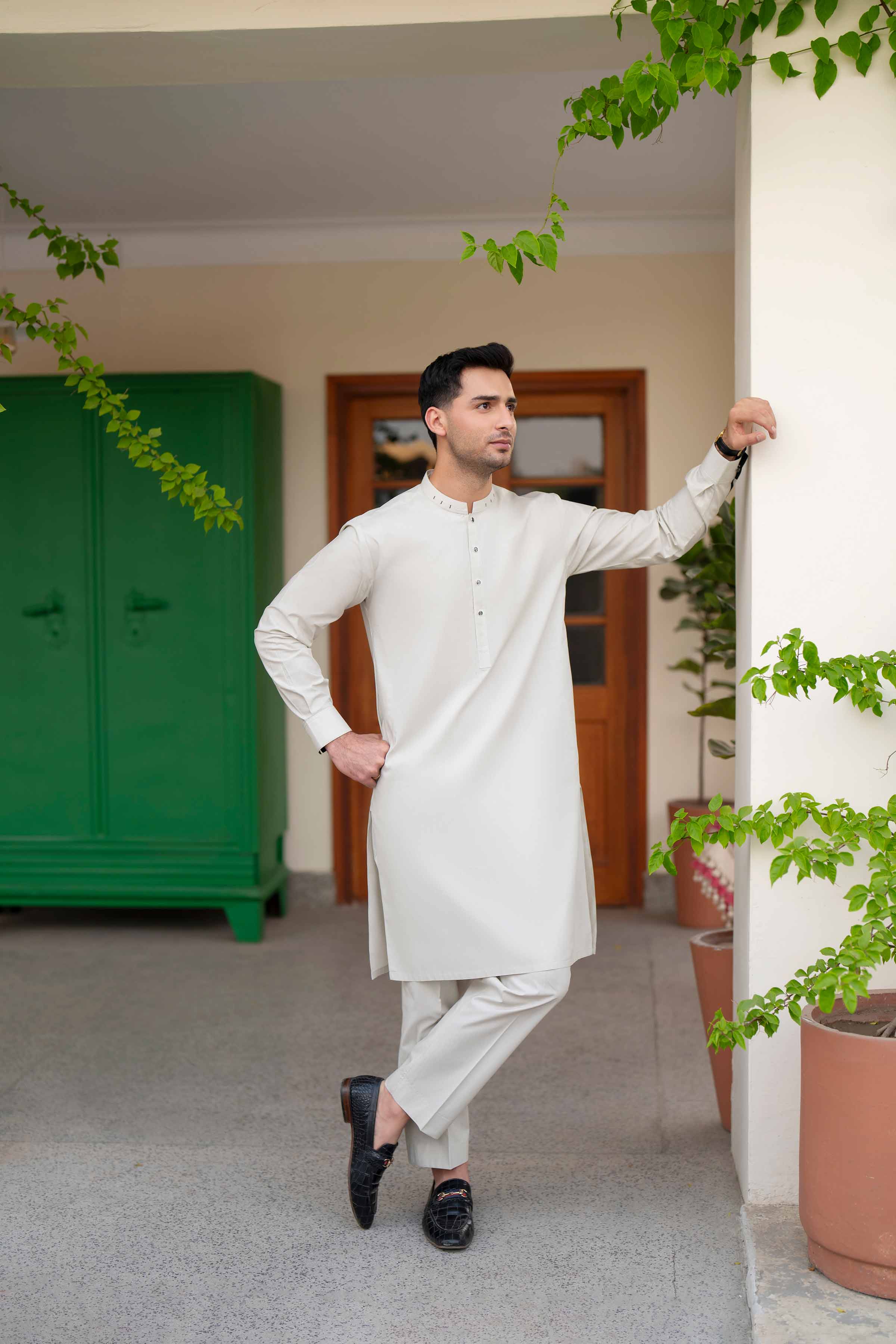 2 Piece - Naqsh Suit - 42608043