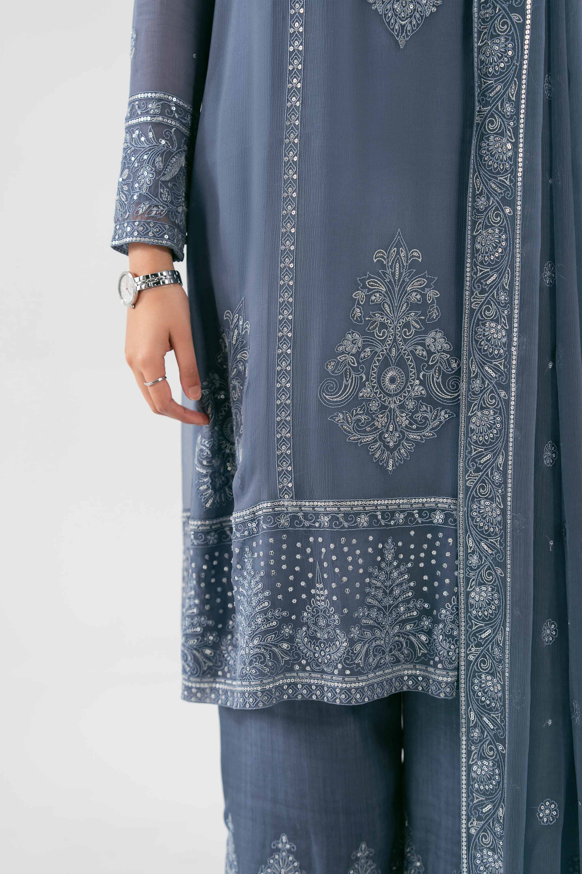 3 Piece - Embroidered Suit - 42619521