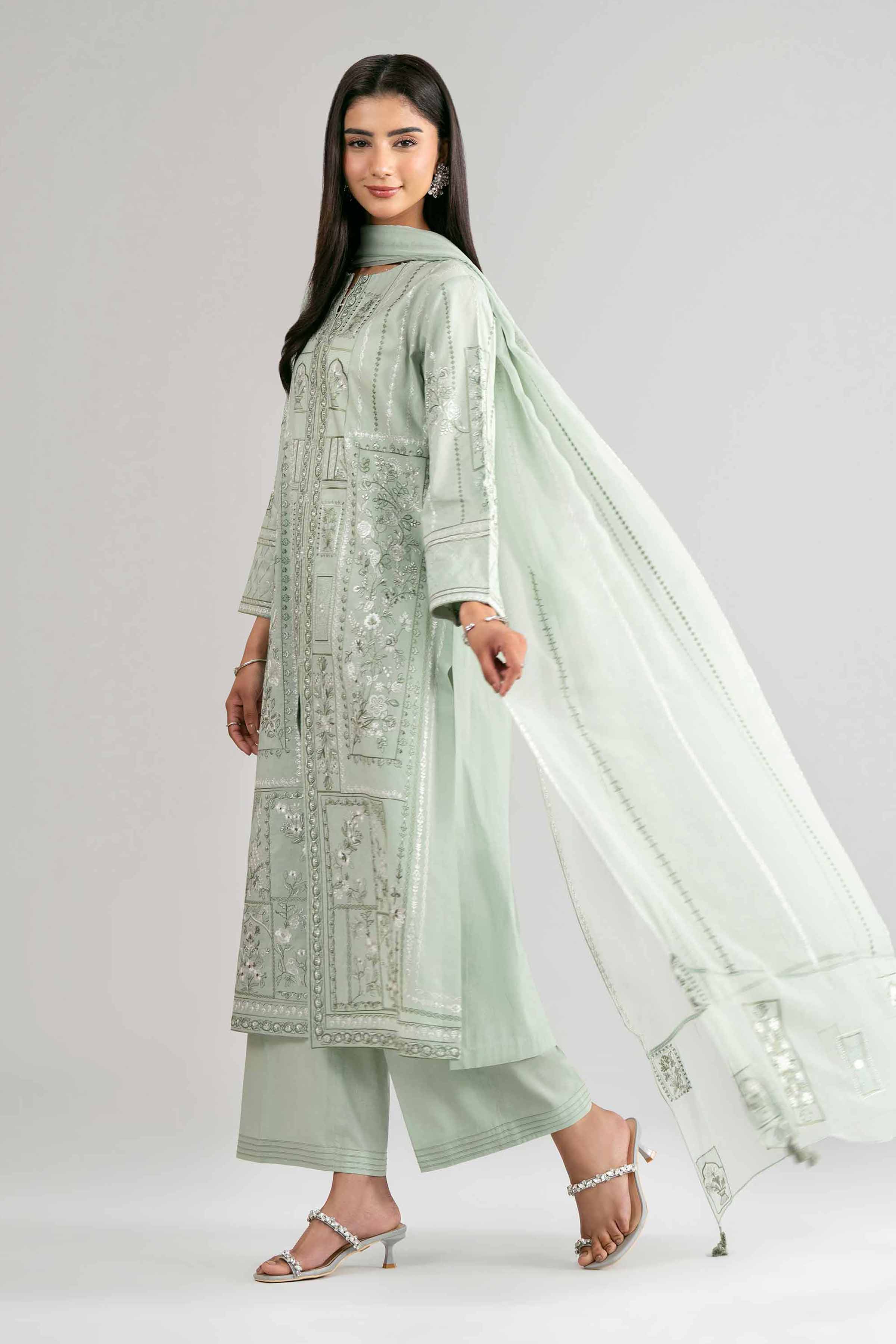 3 Piece - Embroidered Suit - 42619535