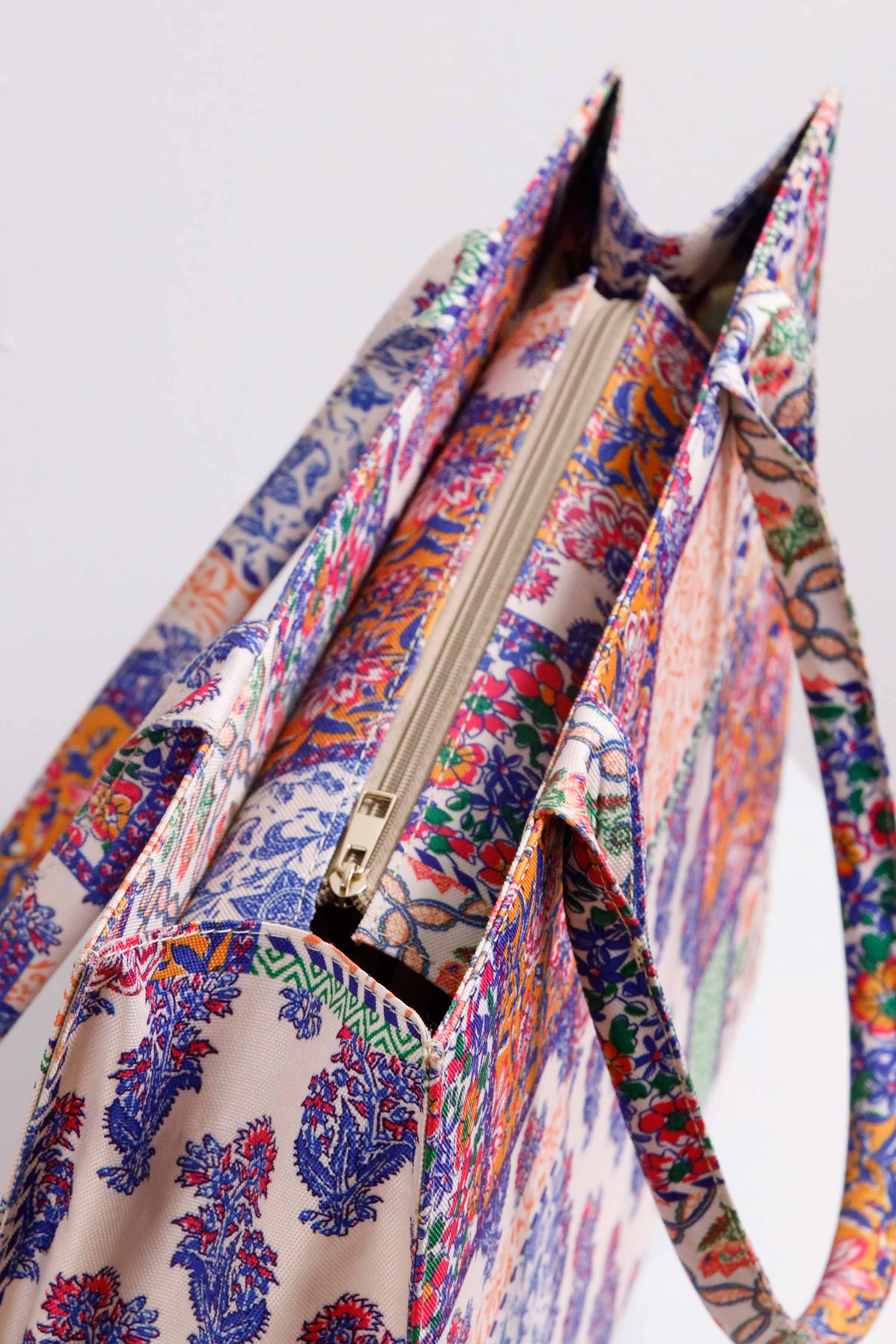 Multi Canvas Bag-1503732101