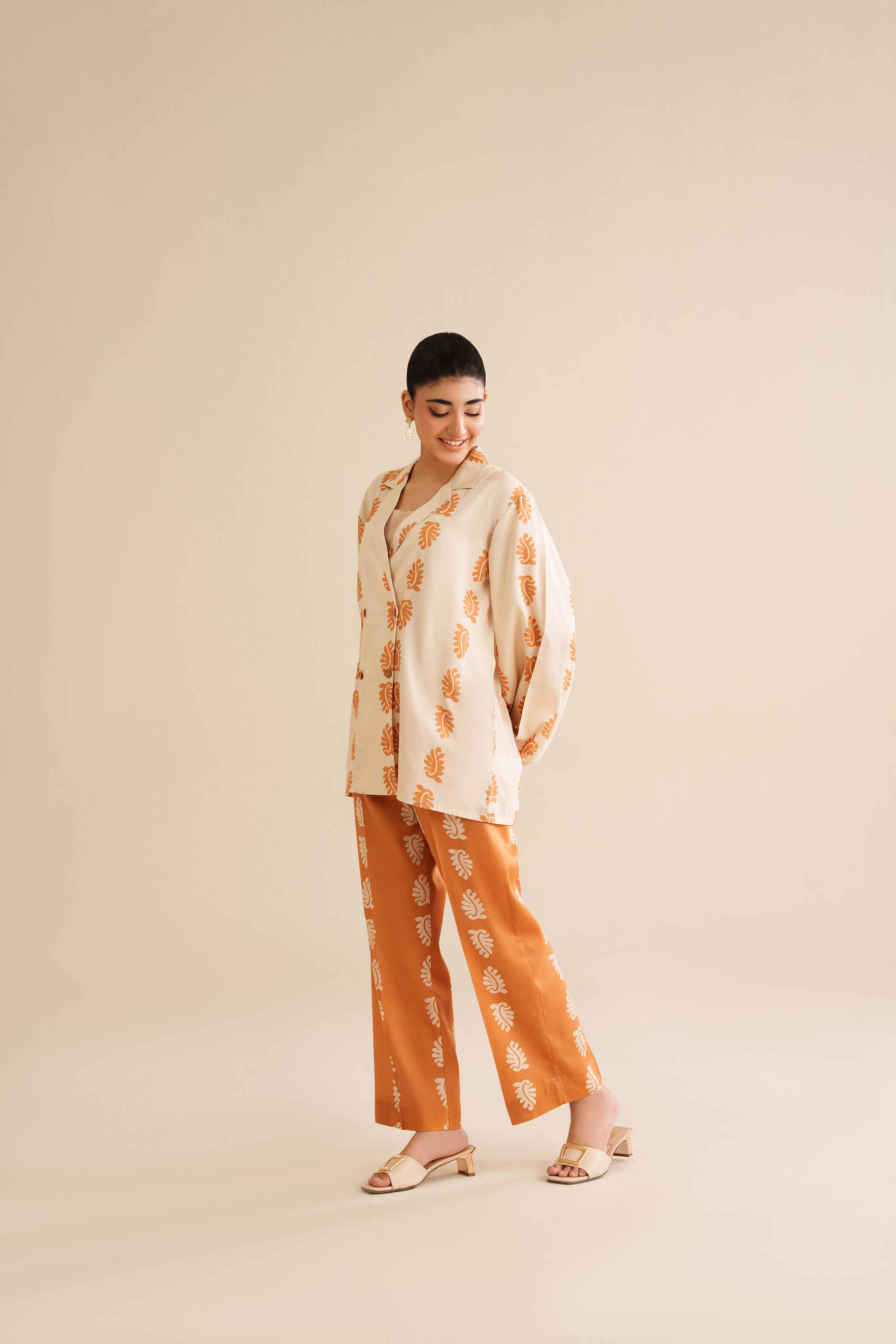 2 Piece - Printed Suit - AW25-40 for Women - Pret Collection | Nishat | Shop Online