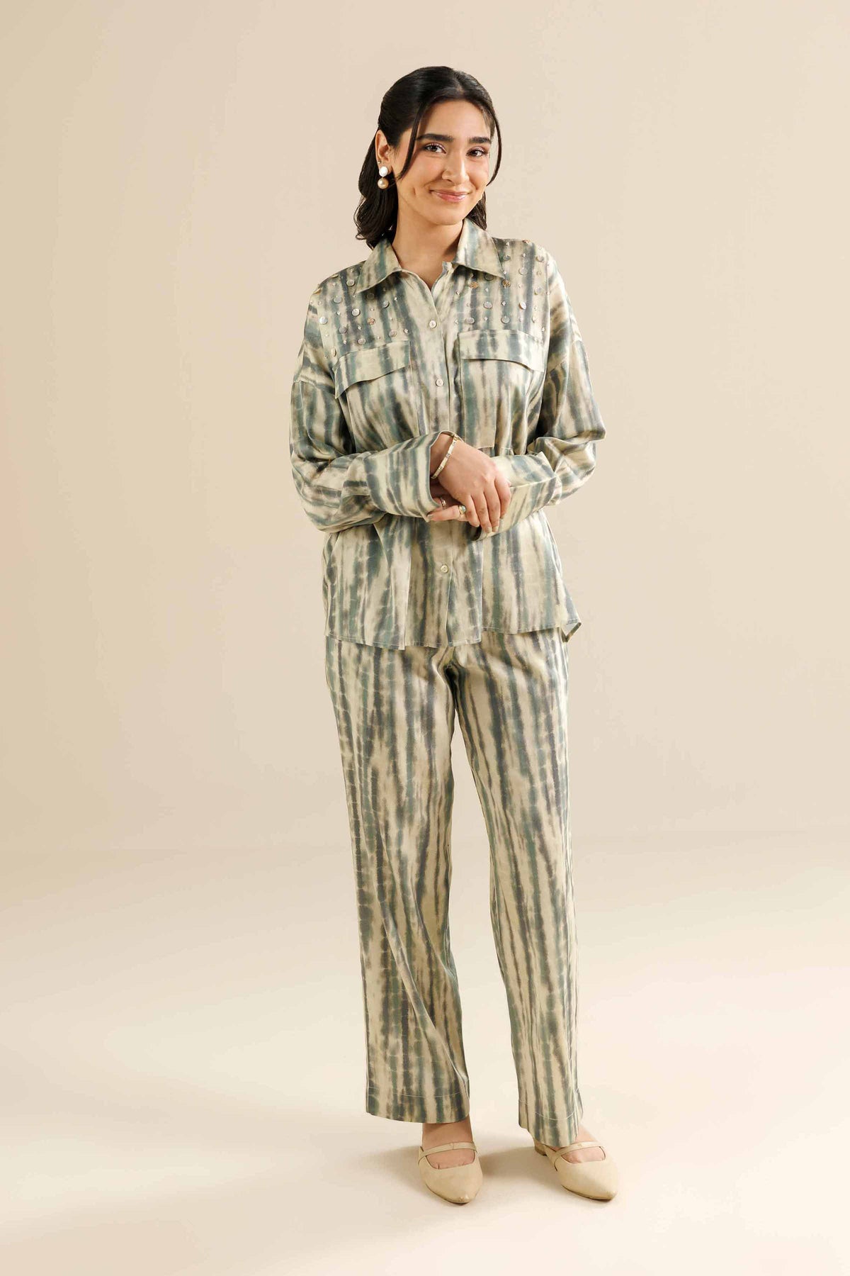 2 Piece - Printed Suit - AW25-60 for Women - Pret Collection | Nishat | Shop Online 