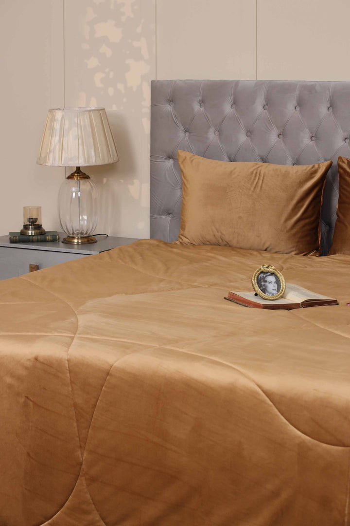 Bed Spread King Beige