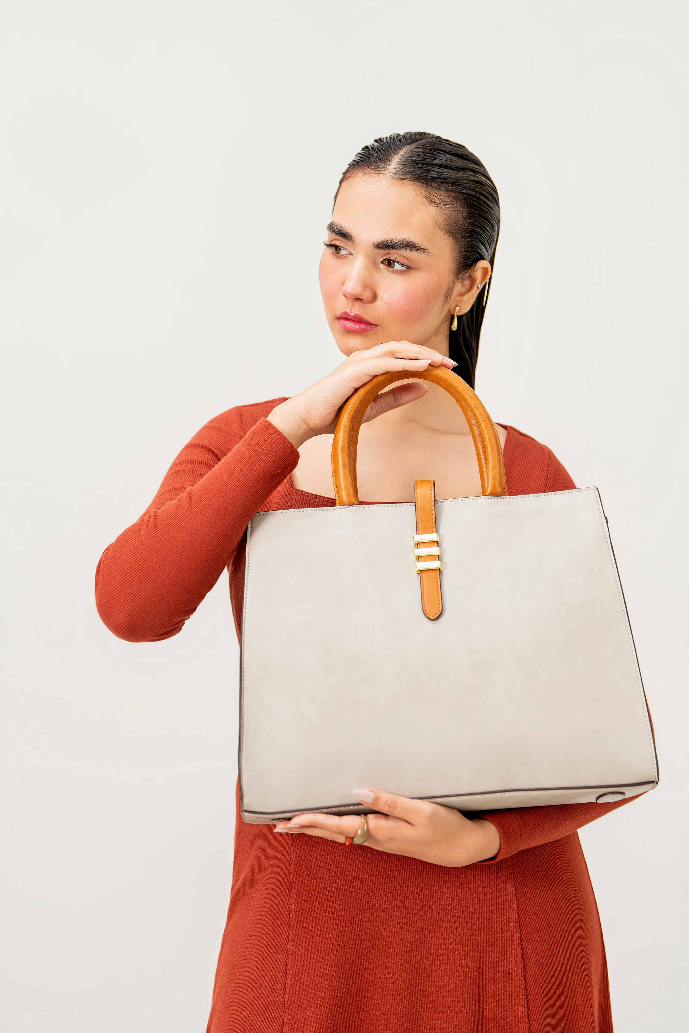 Grey Shoulder Bag-440922111 for Women - Fashion Collection | Nishat | Shop Online