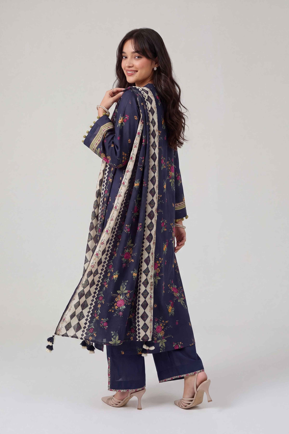 3 Piece - Dyed Printed Loose Fabric - 42604059 for Women - Fredoom To Buy Collection | Nishat | Shop Online