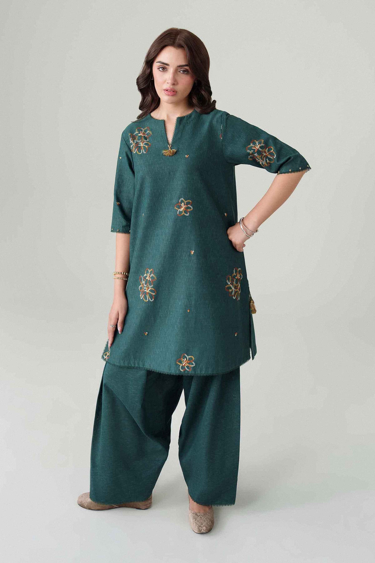 1 Piece - Dyed Printed Loose Fabric - 42604010