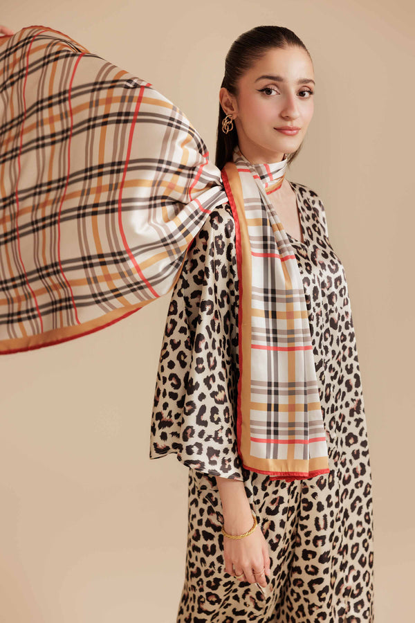 2 Piece - Printed Suit - FW25-04 for Women - Pret Collection | Nishat | Shop Online