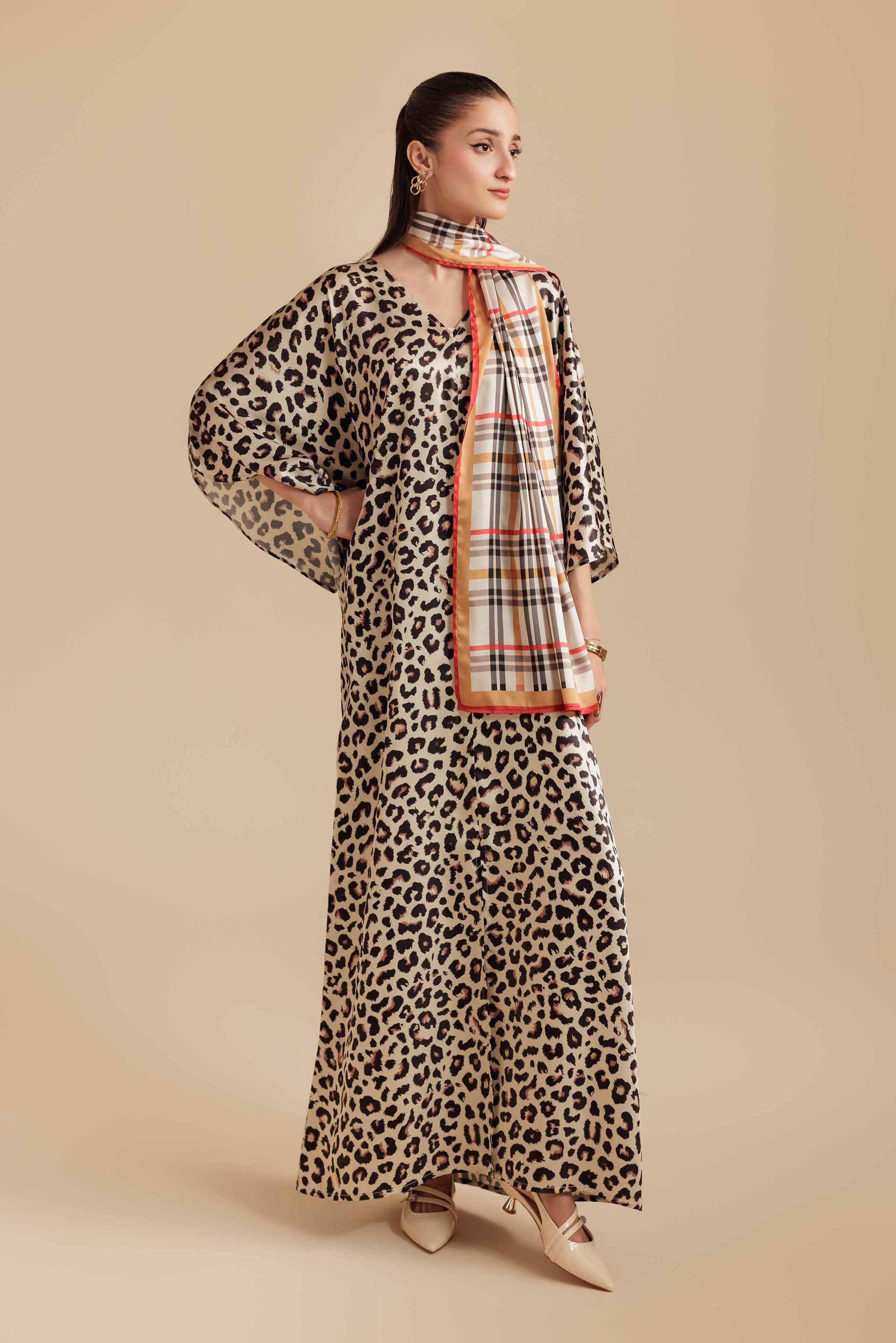 2 Piece - Printed Suit - FW25-04 for Women - Pret Collection | Nishat | Shop Online